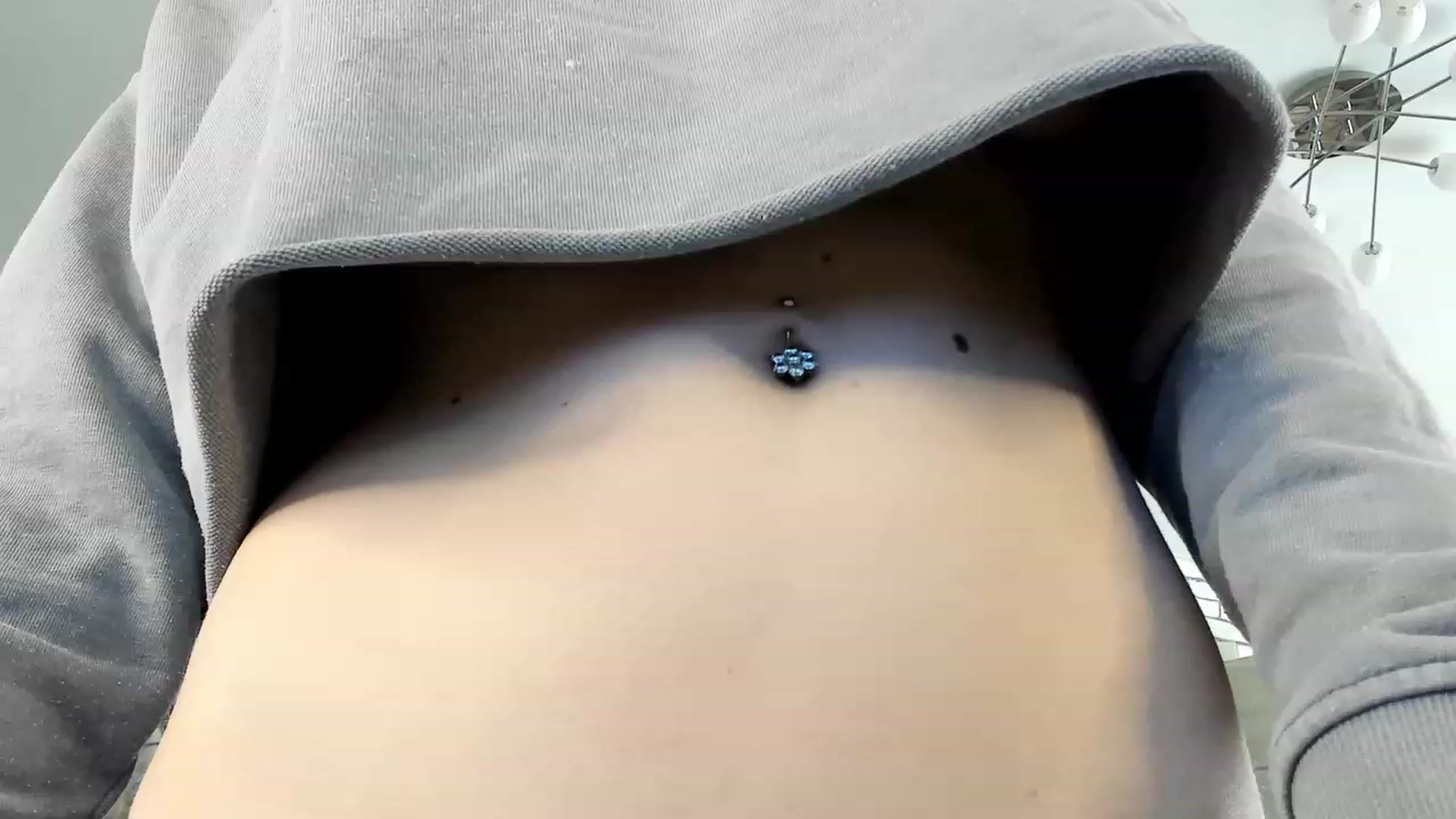Gallery image thumbnail from MilanaSimple's myfreecams stream on, 12/13/2022, 01:55 image 9 of 20