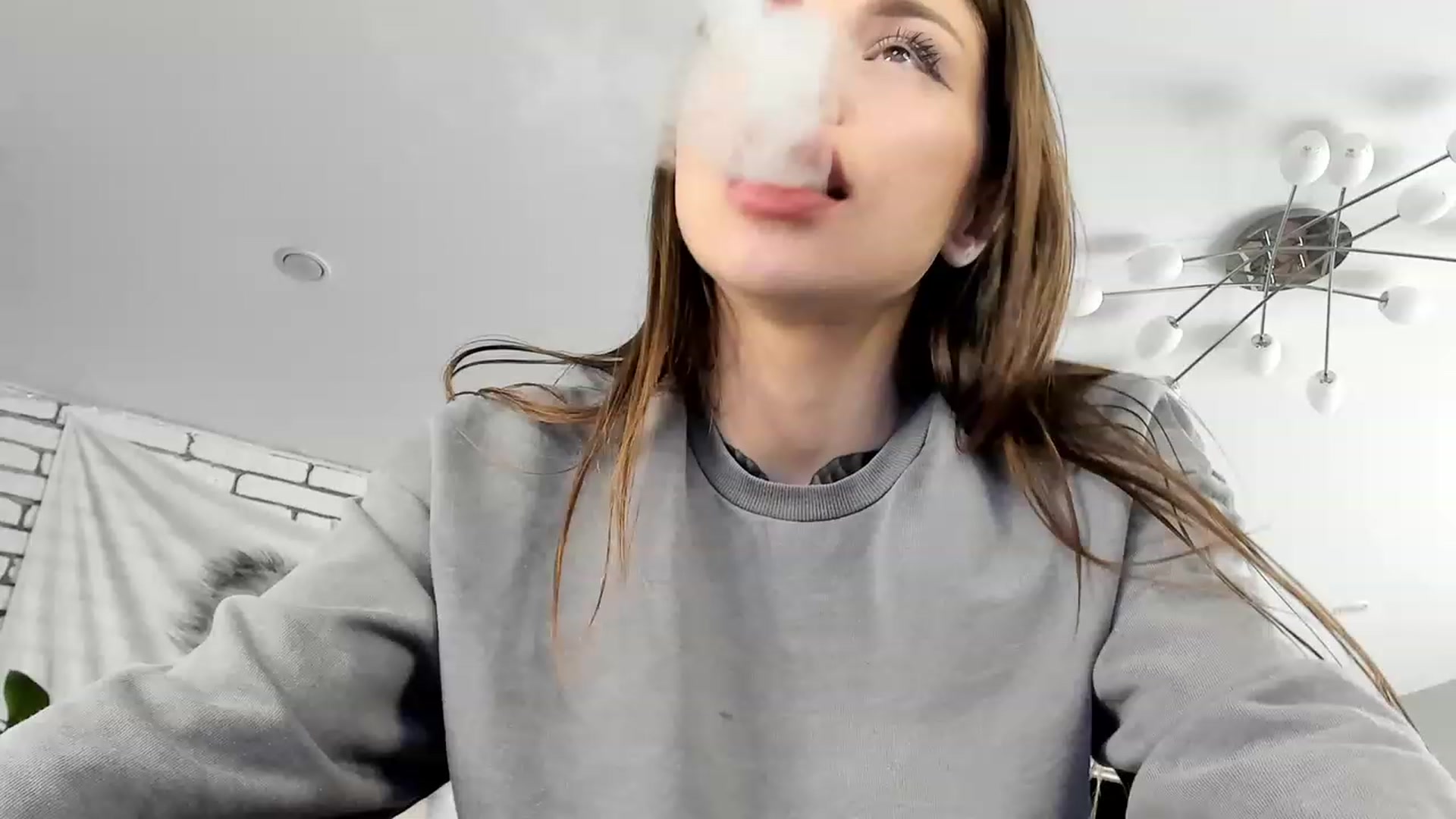 Gallery image thumbnail from MilanaSimple's myfreecams stream on, 12/13/2022, 01:55 image 17 of 20