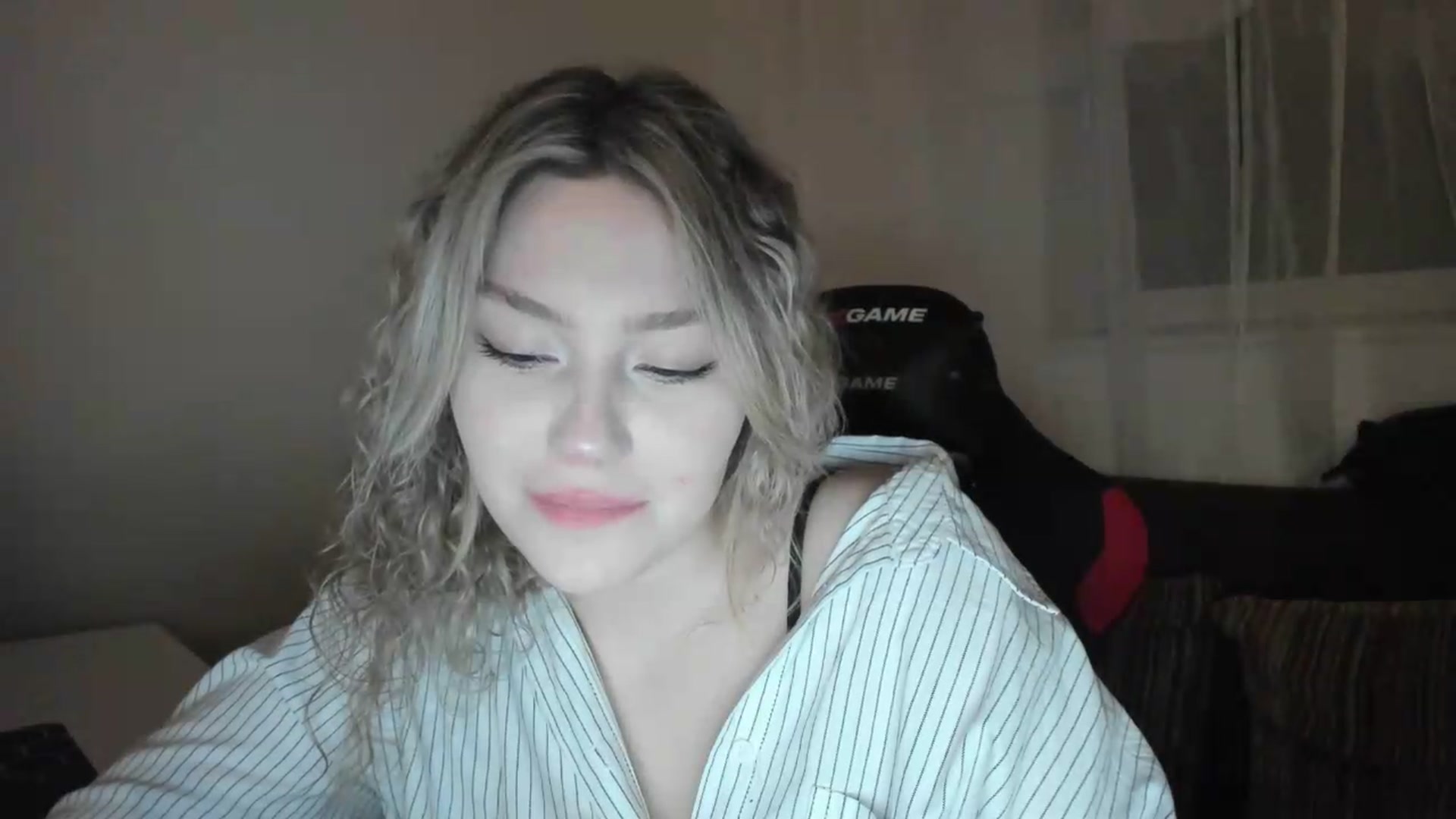 Gallery image thumbnail from Milanana's myfreecams stream on, 05/17/2026, 20:58 image 19 of 20