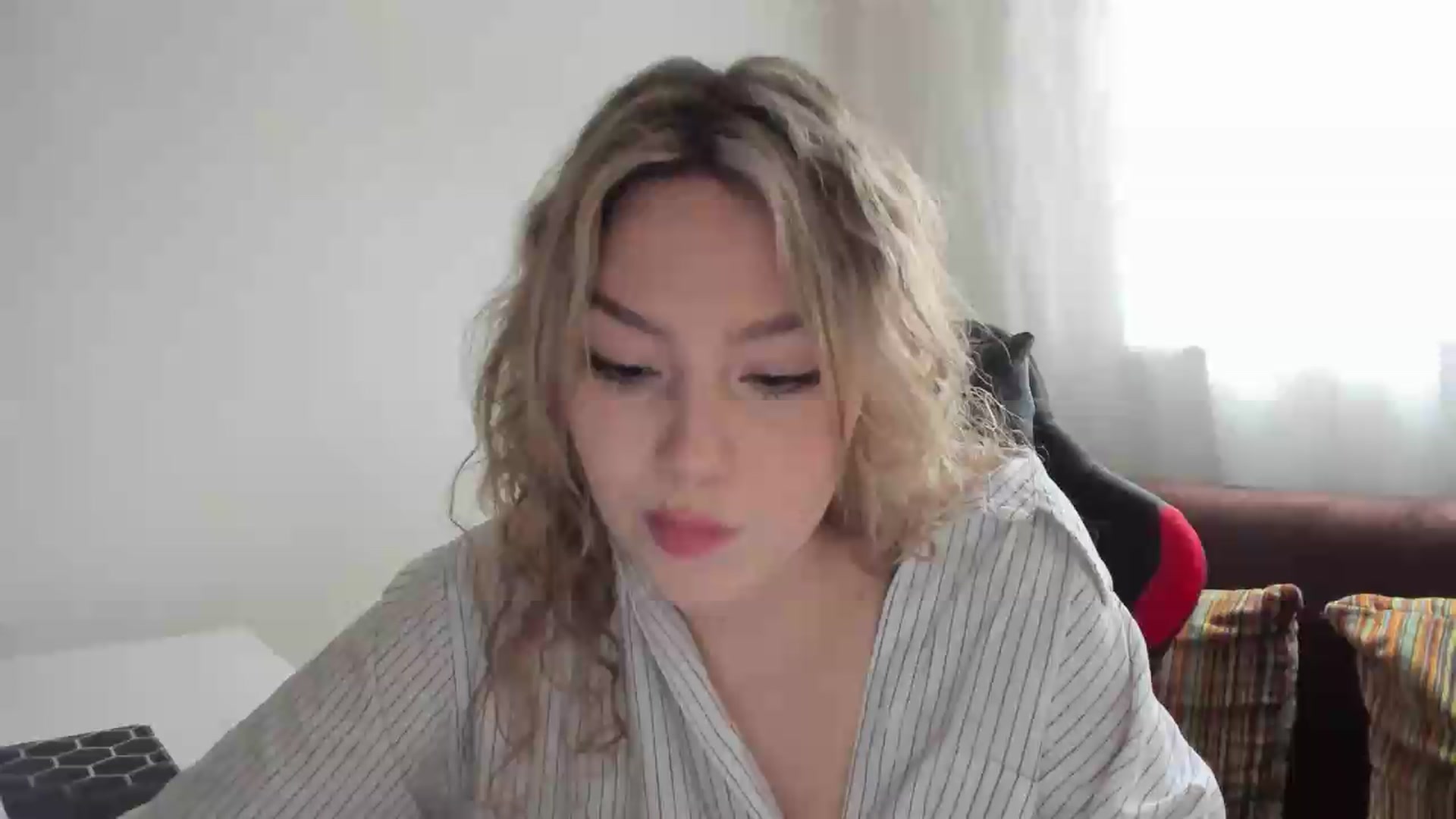 Gallery image thumbnail from Milanana's myfreecams stream on, 05/18/2026, 15:10 image 19 of 20