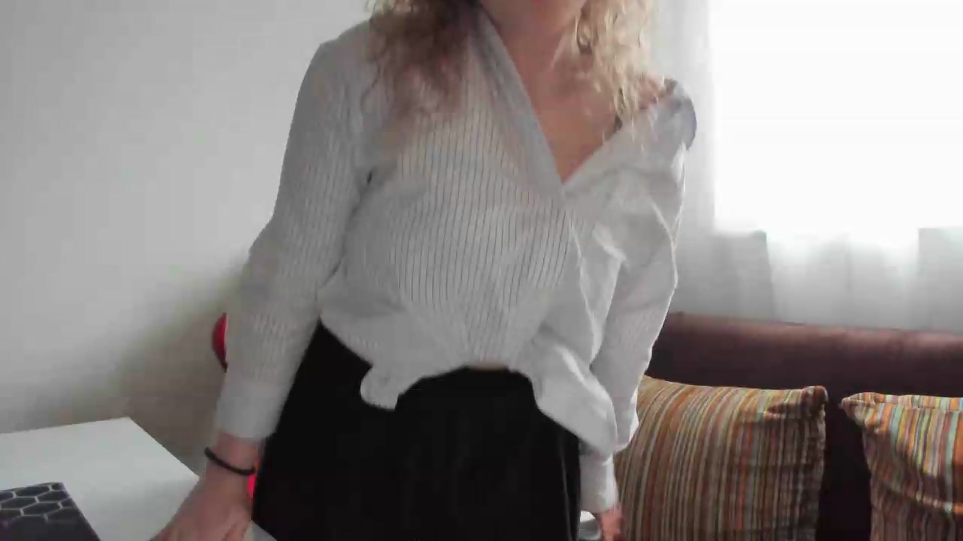 Gallery image thumbnail from Milanana's myfreecams stream on, 05/18/2026, 16:14 image 9 of 20