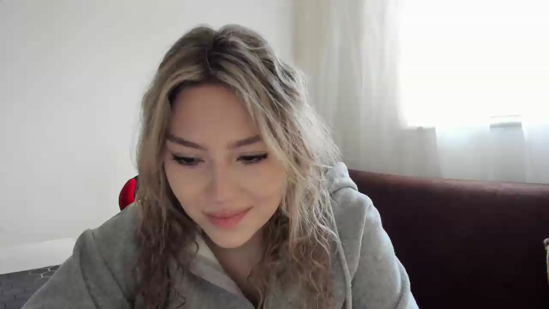 Gallery image thumbnail from Milanana's myfreecams stream on, 05/19/2026, 15:09 image 11 of 20