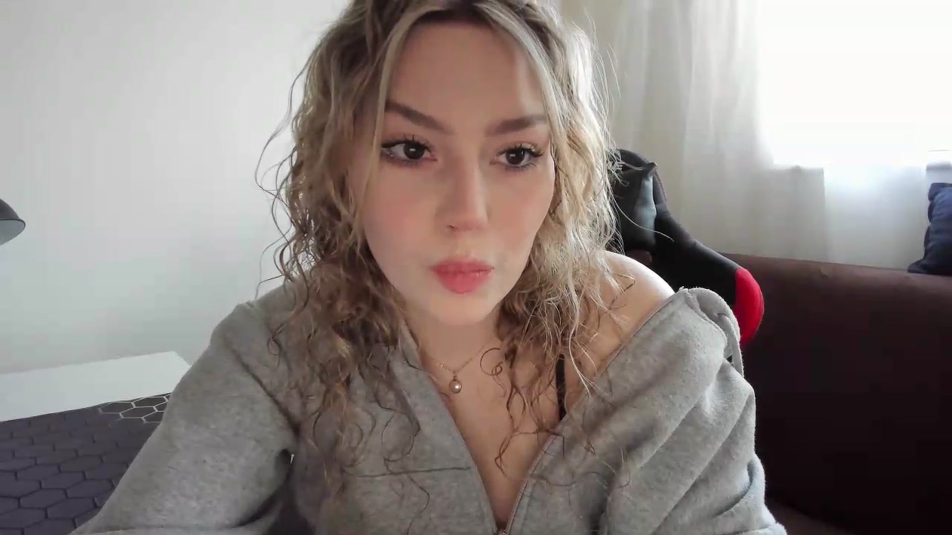 Gallery image thumbnail from Milanana's myfreecams stream on, 05/20/2026, 16:19 image 16 of 20