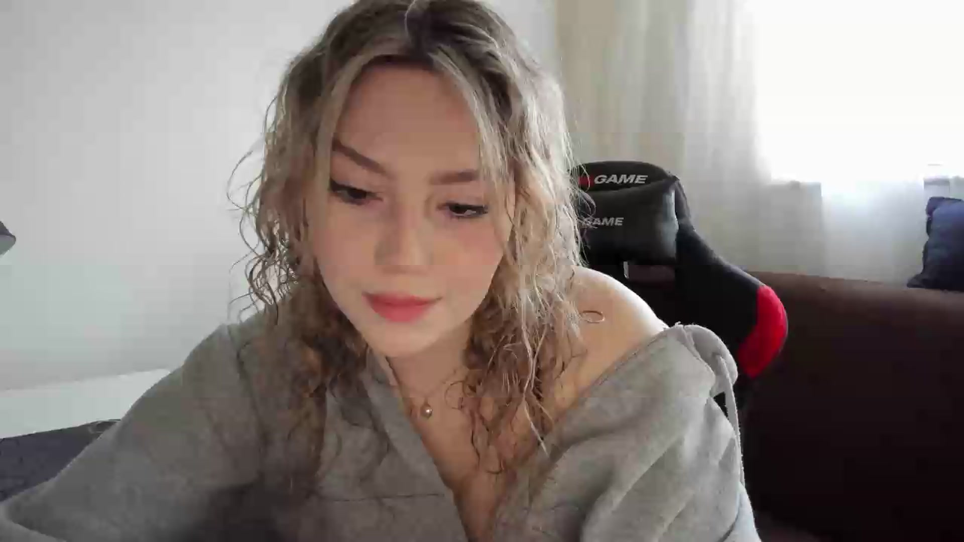 Gallery image thumbnail from Milanana's myfreecams stream on, 05/20/2026, 16:19 image 17 of 20