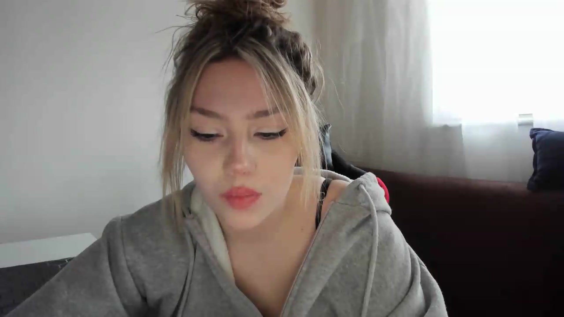 Gallery image thumbnail from Milanana's myfreecams stream on, 05/22/2026, 17:29 image 19 of 20