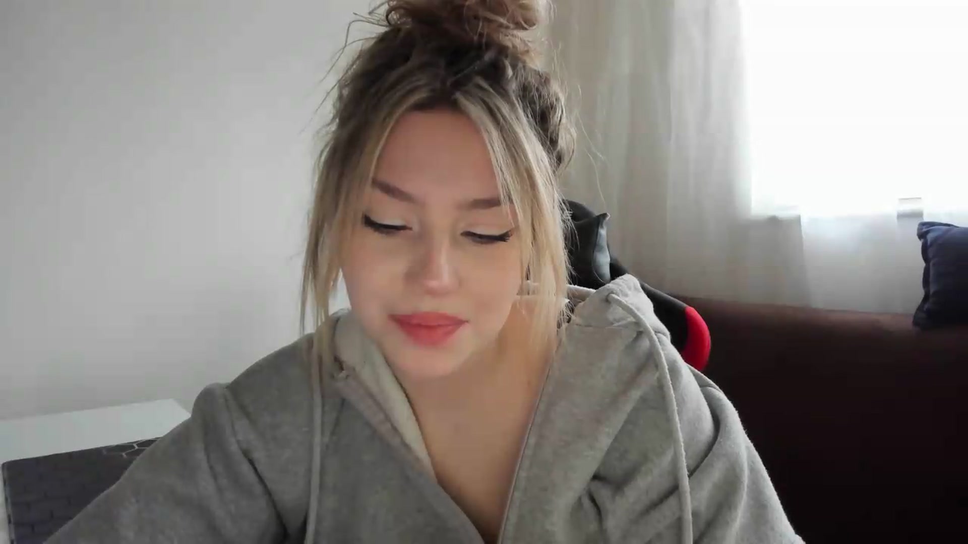 Gallery image thumbnail from Milanana's myfreecams stream on, 05/22/2026, 17:29 image 11 of 20