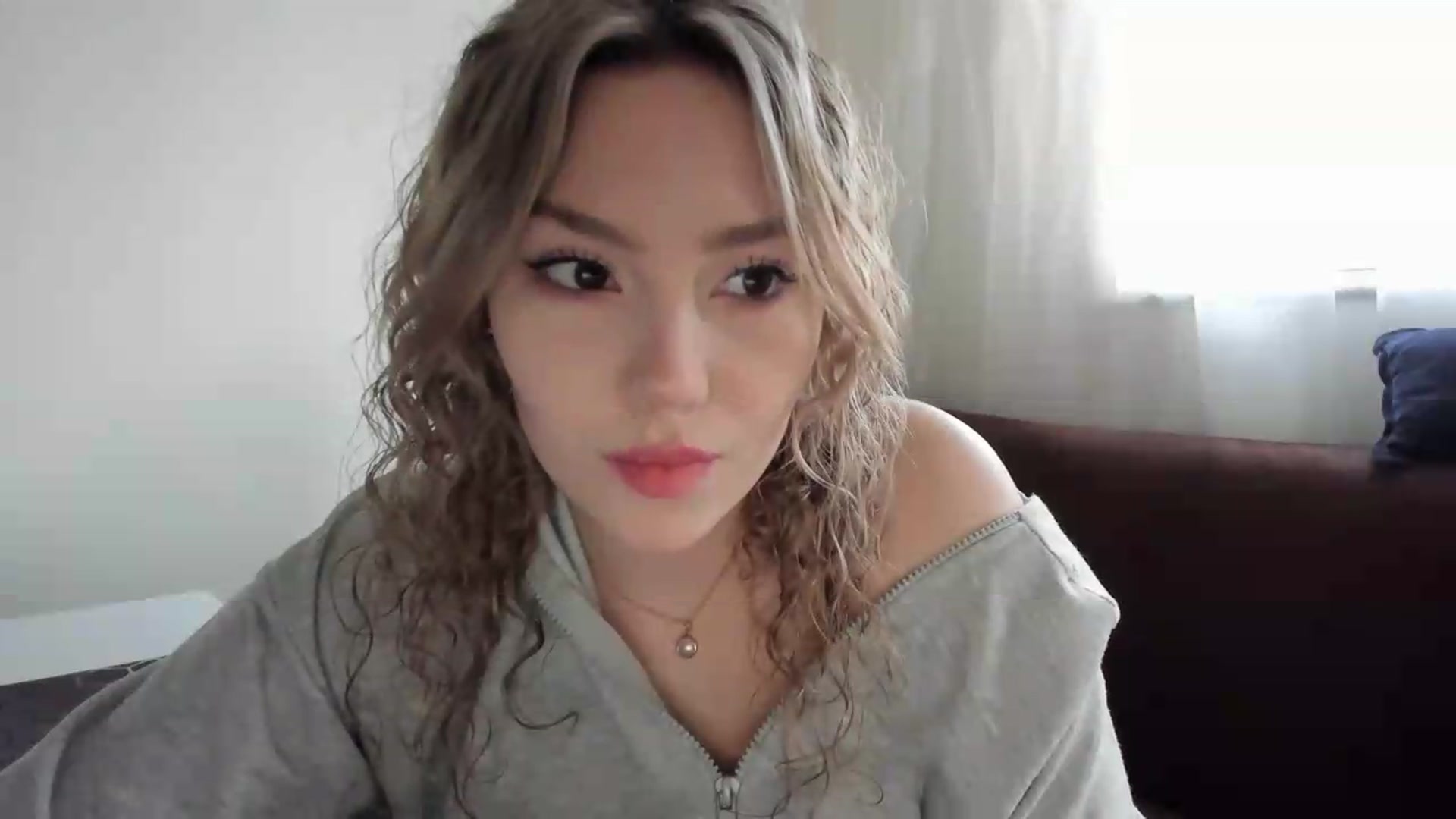 Gallery image thumbnail from Milanana's myfreecams stream on, 05/24/2026, 16:47 image 17 of 20