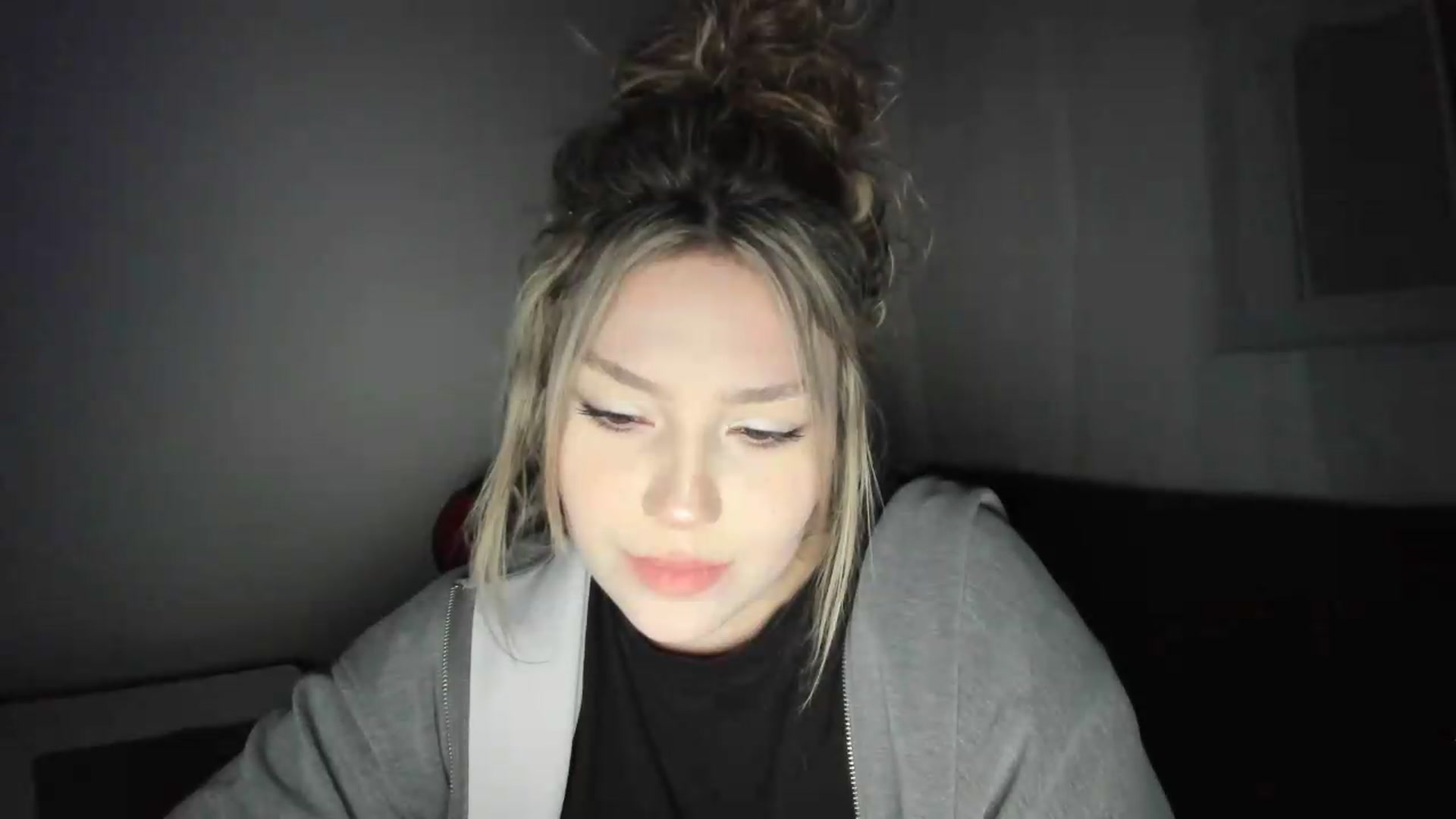 Gallery image thumbnail from Milanana's myfreecams stream on, 05/25/2026, 21:05 image 8 of 20