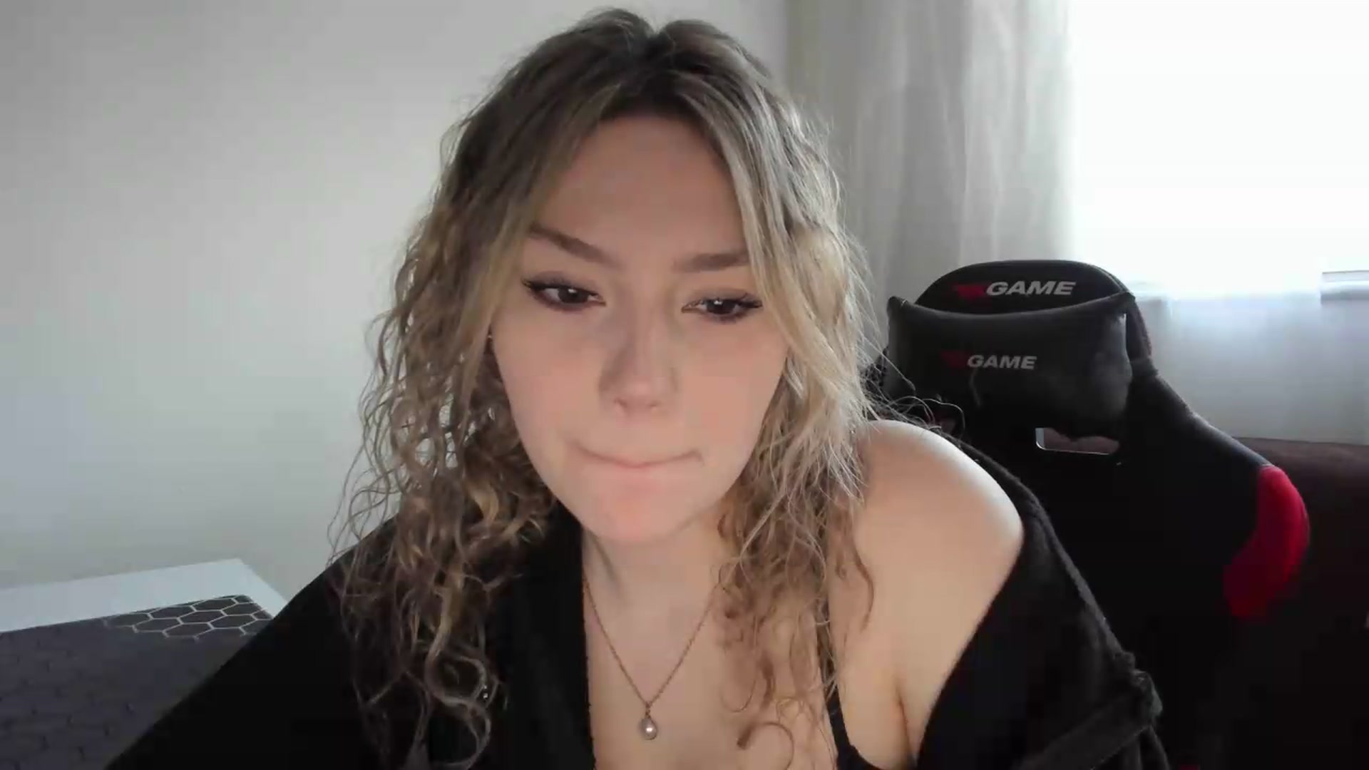 Gallery image thumbnail from Milanana's myfreecams stream on, 05/28/2026, 18:13 image 16 of 20