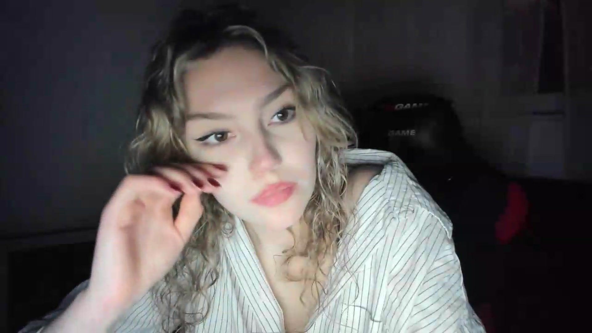 Gallery image thumbnail from Milanana's myfreecams stream on, 06/10/2026, 20:49 image 8 of 20
