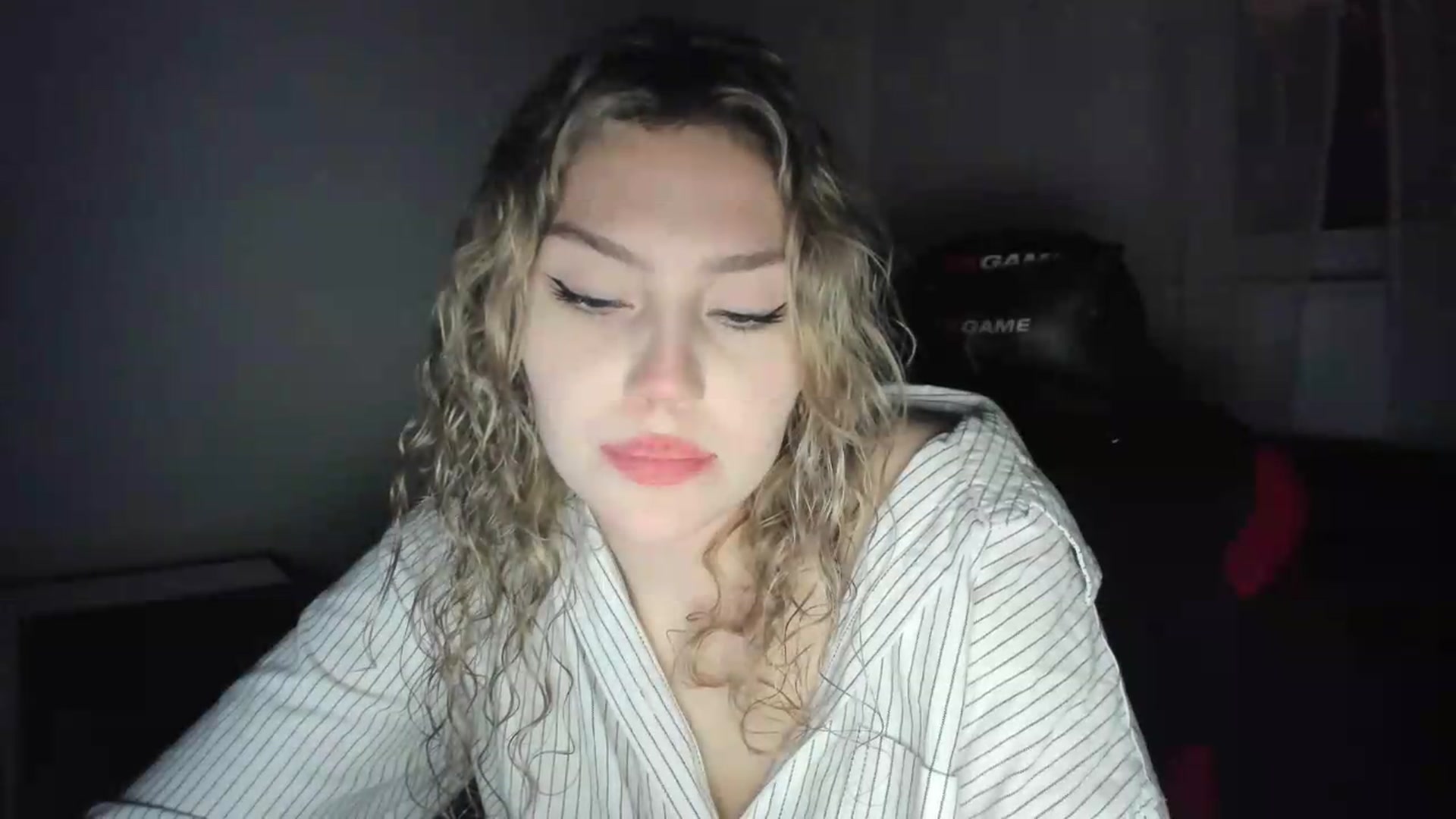 Gallery image thumbnail from Milanana's myfreecams stream on, 06/10/2026, 20:49 image 11 of 20