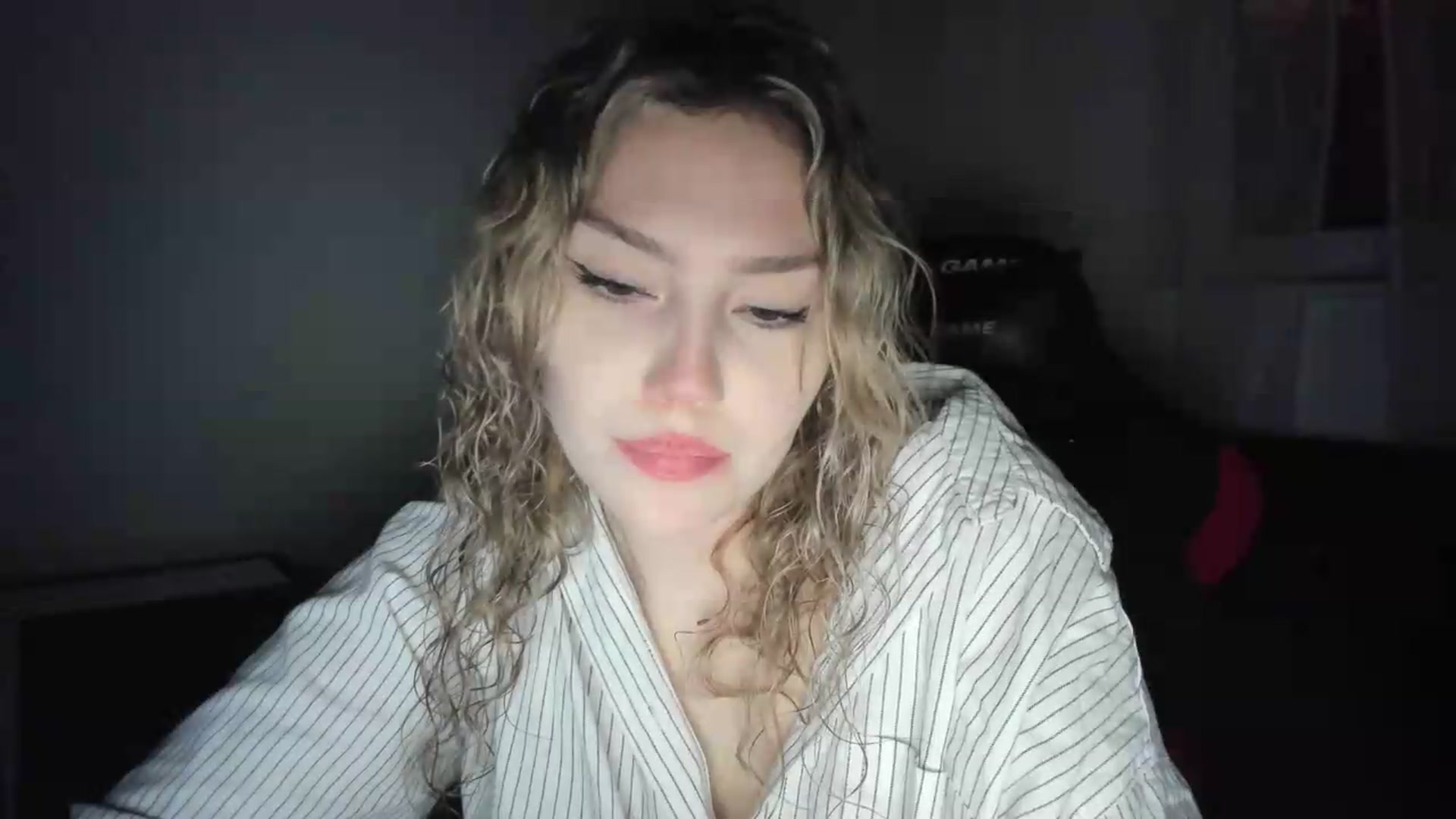 Gallery image thumbnail from Milanana's myfreecams stream on, 06/10/2026, 20:49 image 7 of 20