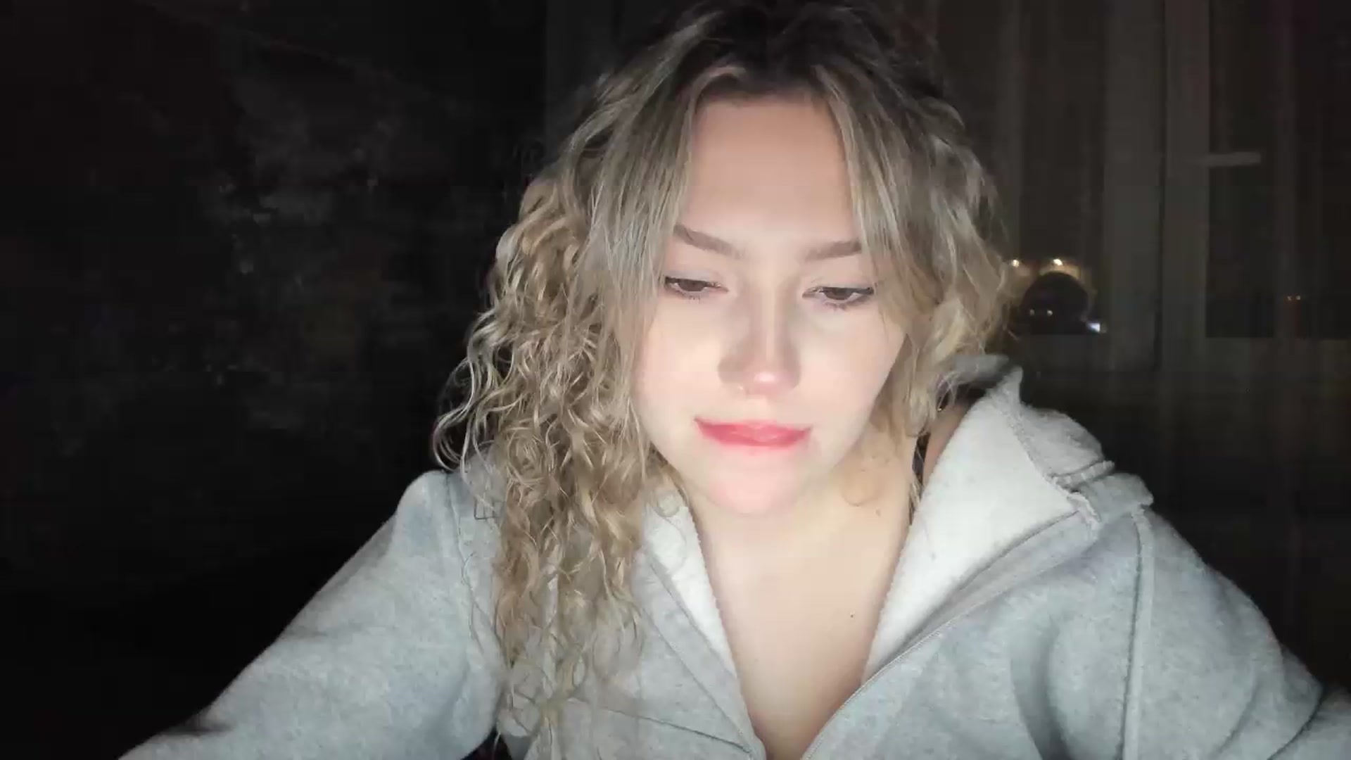 Gallery image thumbnail from Milanana's myfreecams stream on, 06/18/2026, 20:42 image 12 of 20