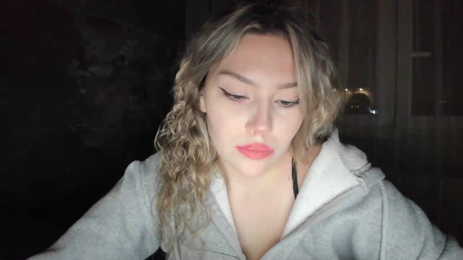 Gallery image thumbnail from Milanana's myfreecams stream on, 06/18/2026, 20:42 image 16 of 20