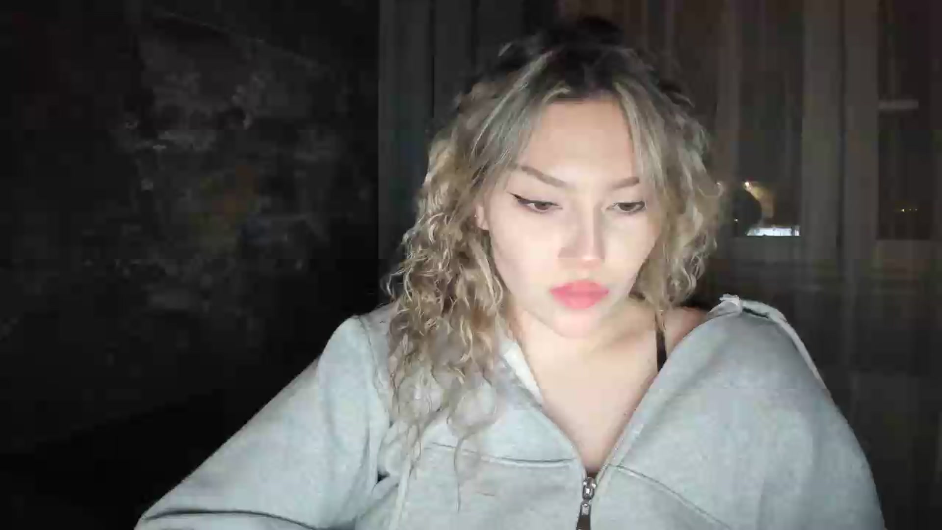 Gallery image thumbnail from Milanana's myfreecams stream on, 06/18/2026, 20:42 image 19 of 20