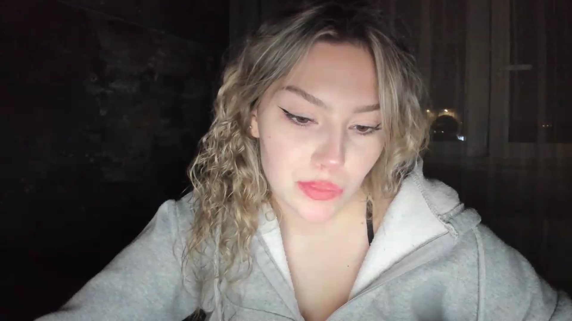 Gallery image thumbnail from Milanana's myfreecams stream on, 06/18/2026, 20:42 image 17 of 20