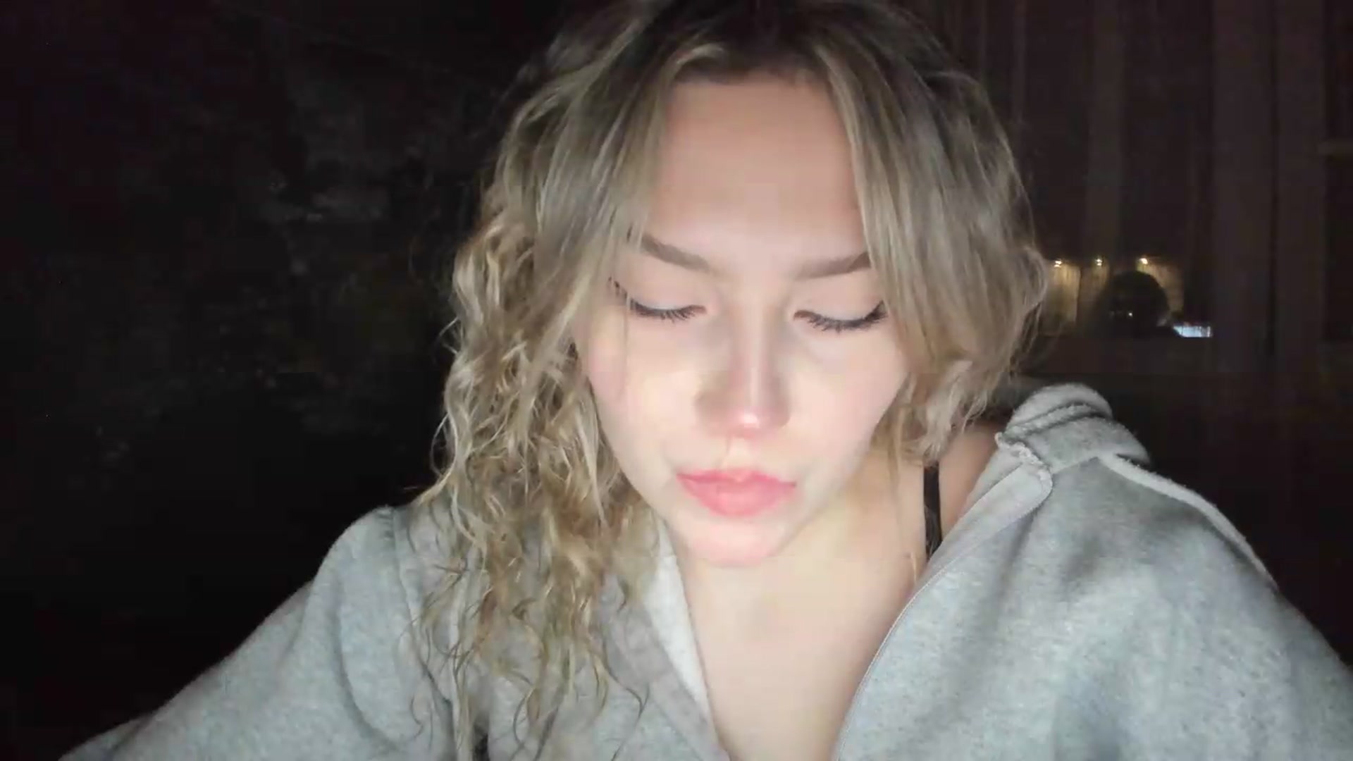 Gallery image thumbnail from Milanana's myfreecams stream on, 06/18/2026, 21:20 image 11 of 20