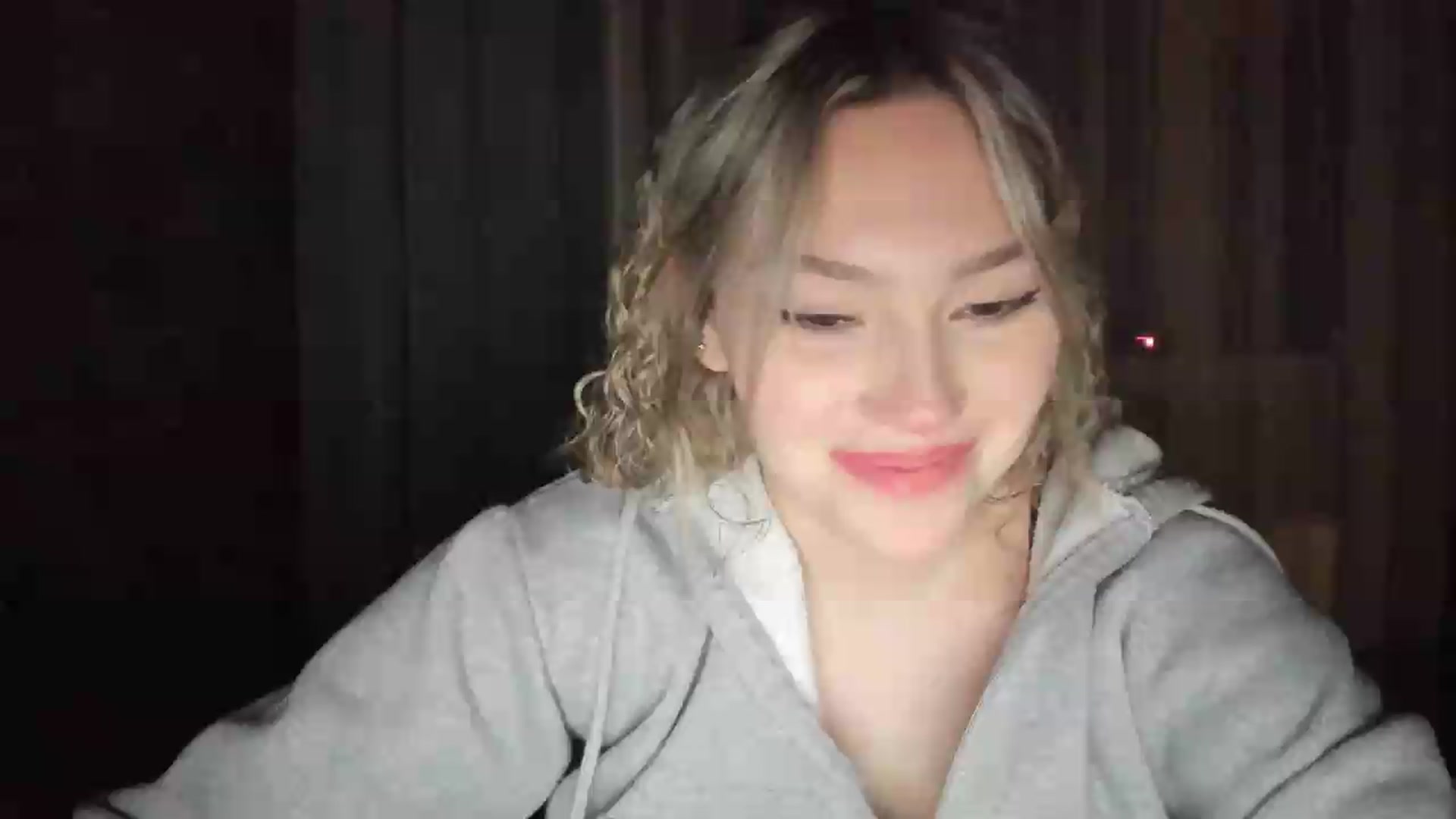 Gallery image thumbnail from Milanana's myfreecams stream on, 06/18/2026, 21:42 image 10 of 20