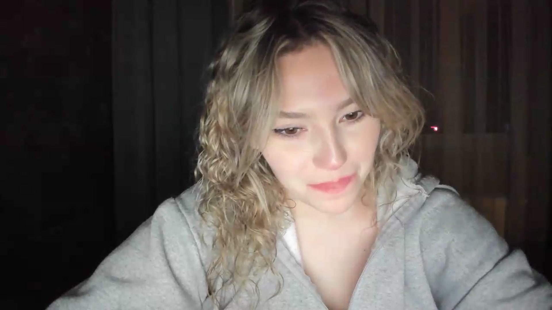 Gallery image thumbnail from Milanana's myfreecams stream on, 06/18/2026, 21:42 image 14 of 20
