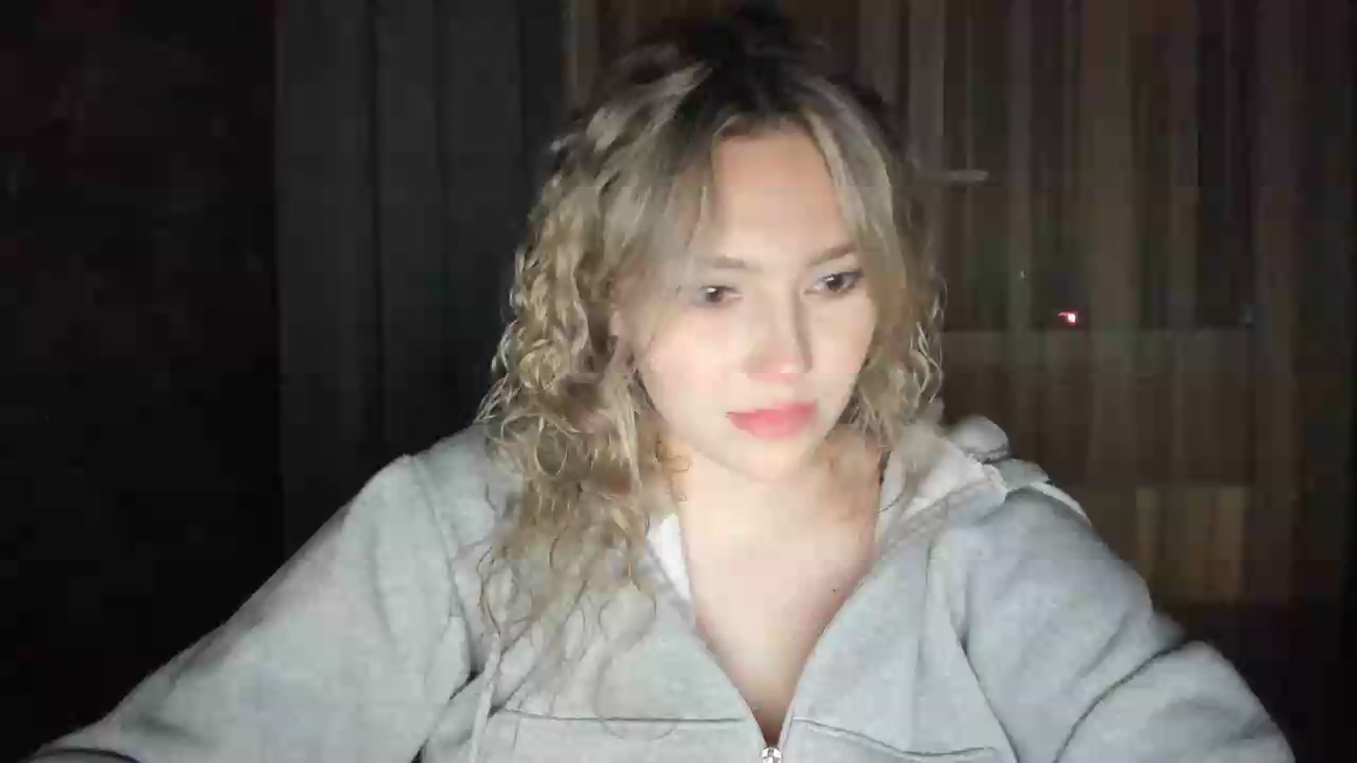Gallery image thumbnail from Milanana's myfreecams stream on, 06/18/2026, 21:42 image 18 of 20