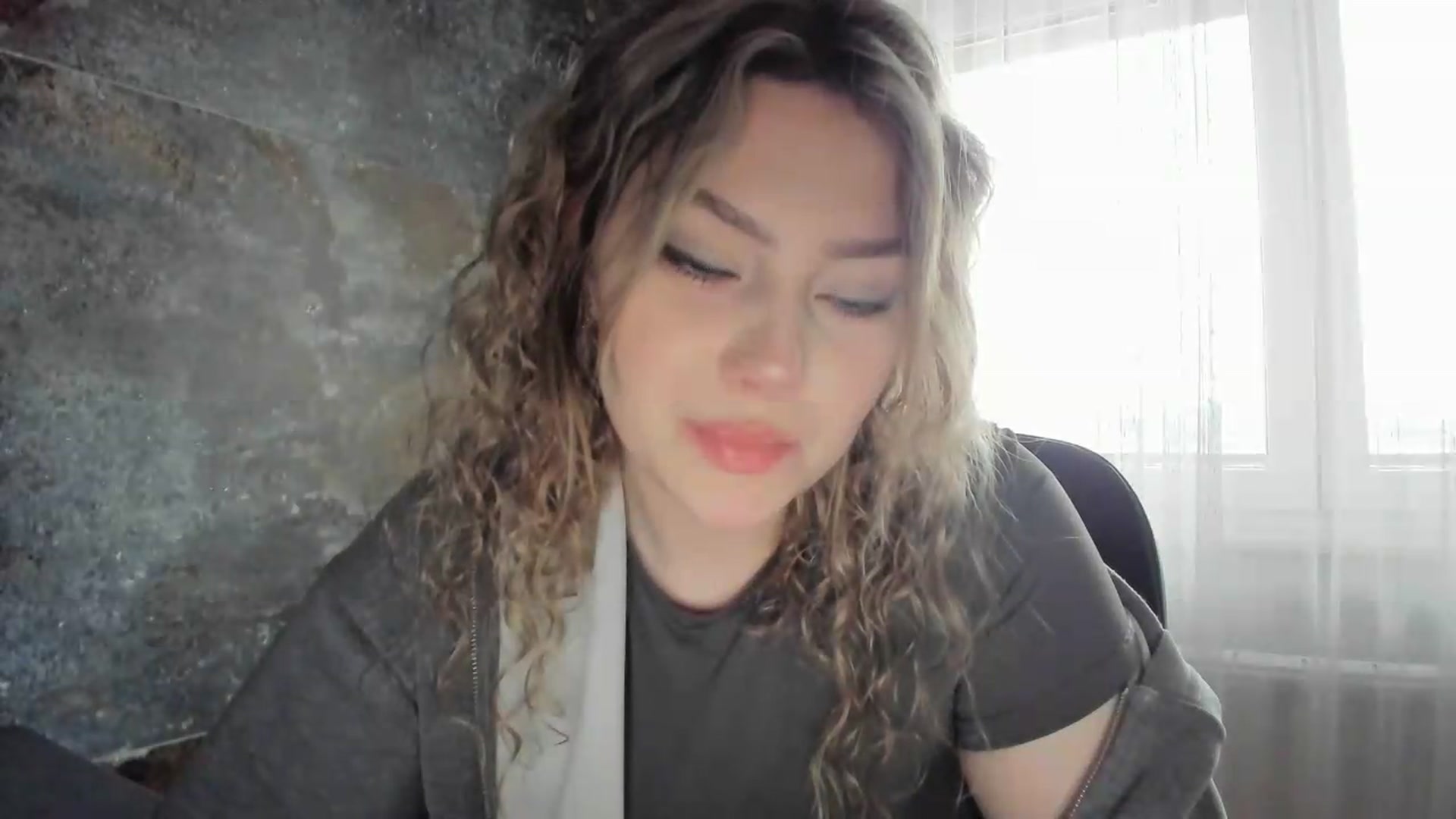 Gallery image thumbnail from Milanana's myfreecams stream on, 06/21/2026, 16:57 image 17 of 20