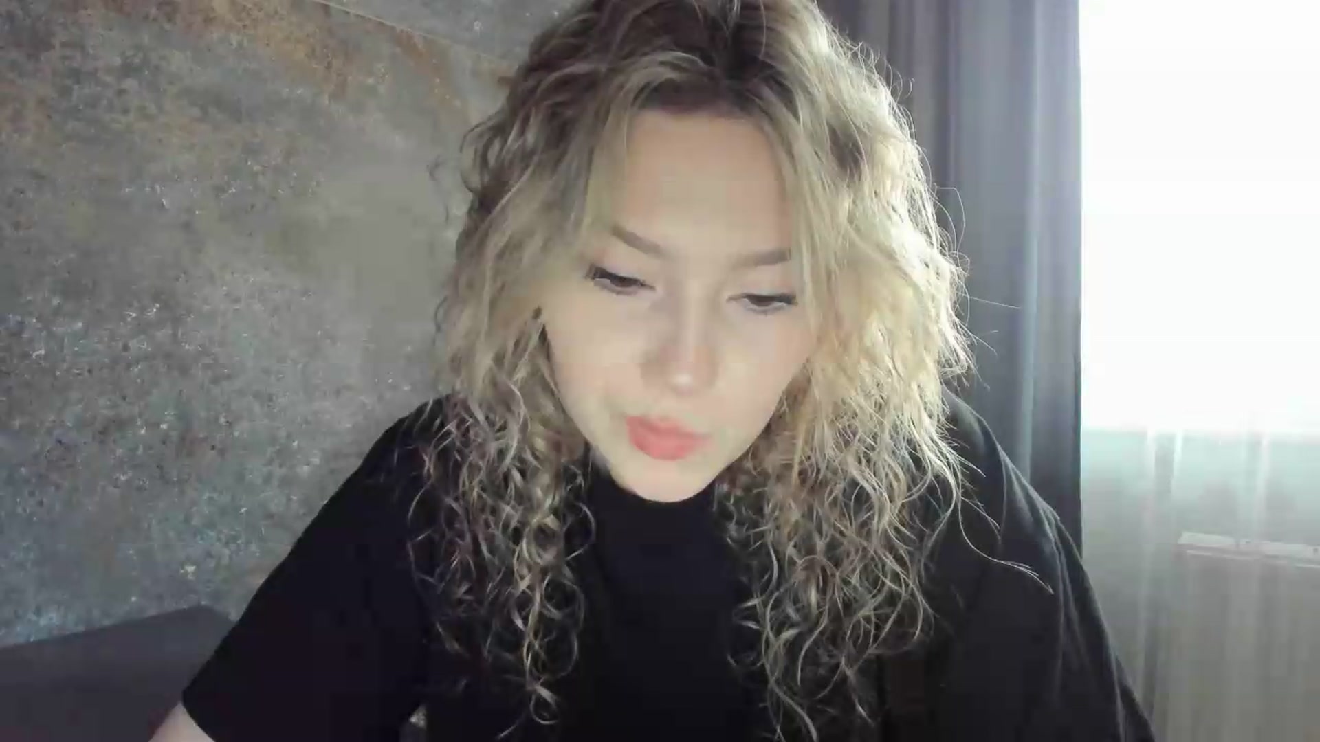 Gallery image thumbnail from Milanana's myfreecams stream on, 06/22/2026, 18:24 image 5 of 20