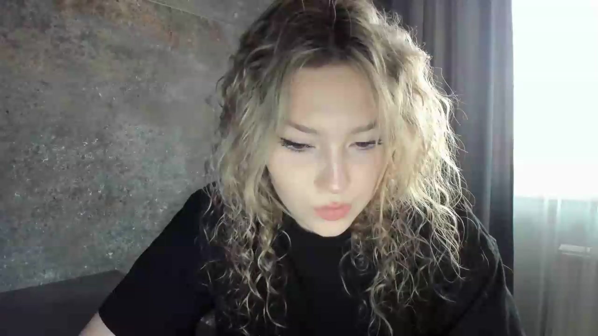 Gallery image thumbnail from Milanana's myfreecams stream on, 06/22/2026, 18:24 image 14 of 20