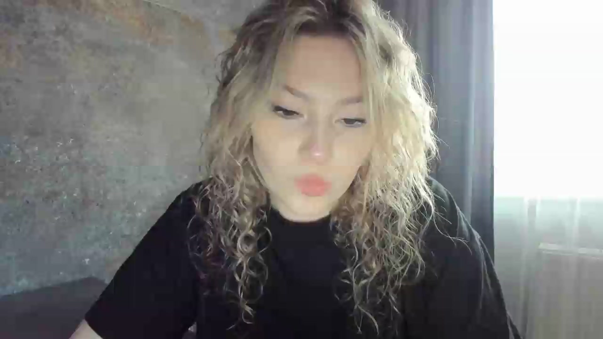 Gallery image thumbnail from Milanana's myfreecams stream on, 06/22/2026, 18:24 image 4 of 20