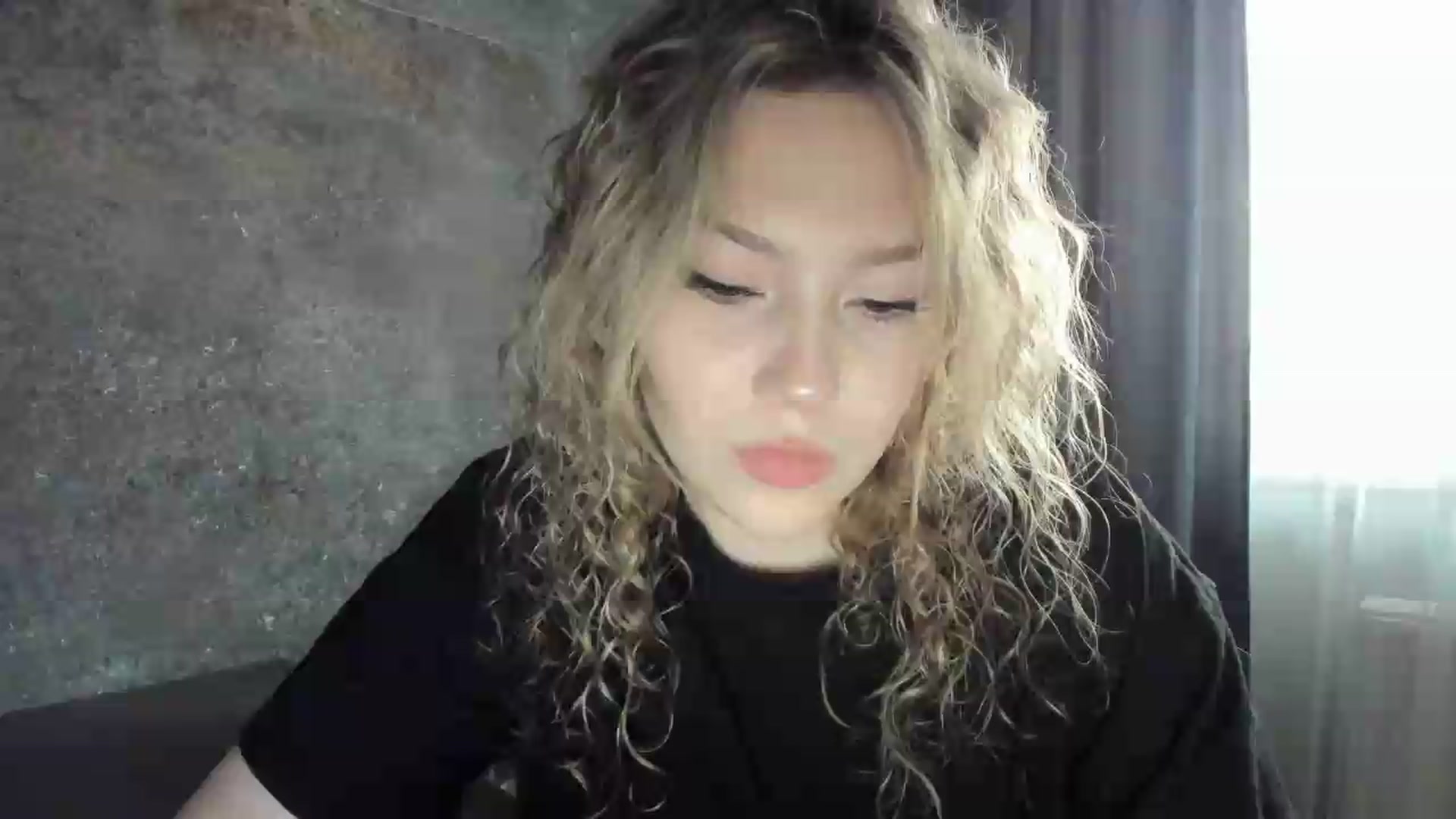 Gallery image thumbnail from Milanana's myfreecams stream on, 06/22/2026, 18:24 image 18 of 20