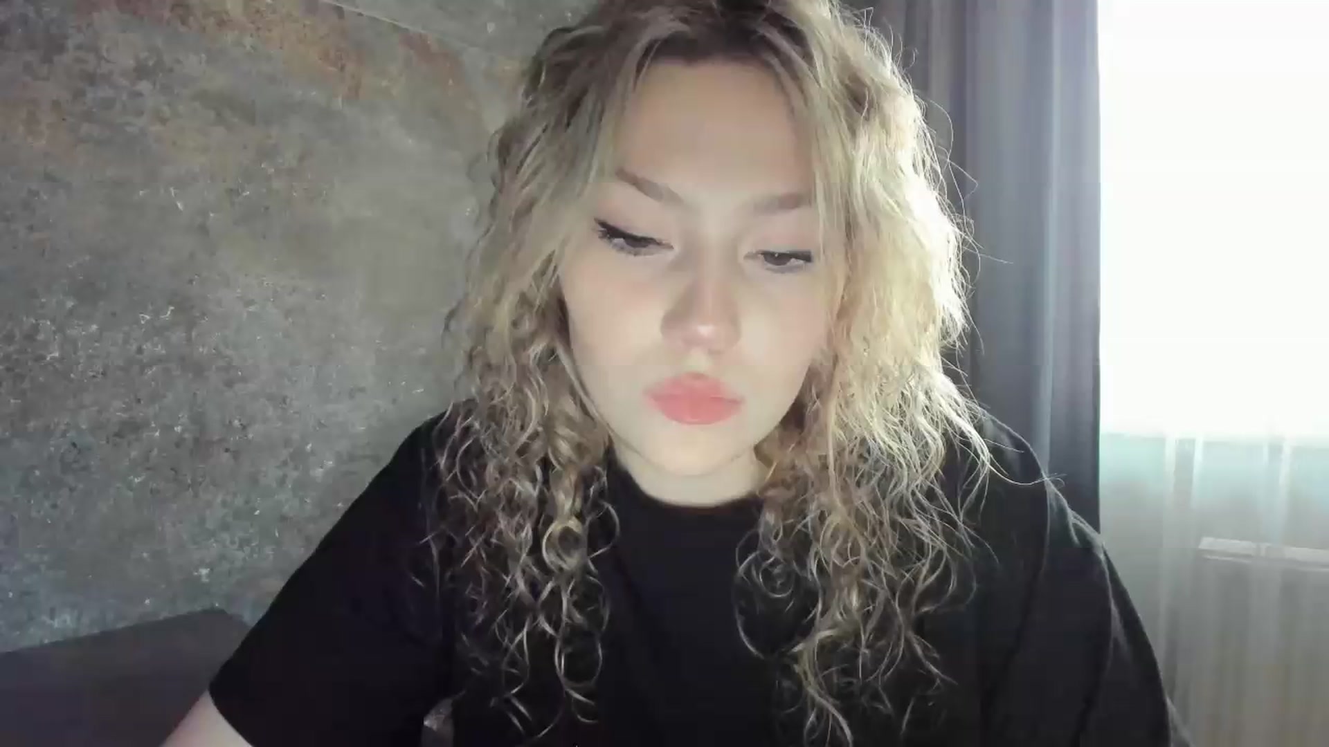 Gallery image thumbnail from Milanana's myfreecams stream on, 06/22/2026, 18:24 image 8 of 20