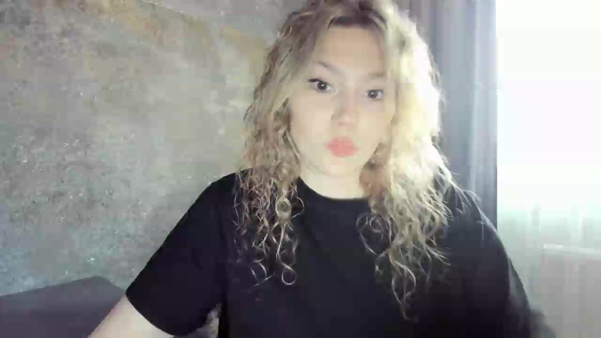 Gallery image thumbnail from Milanana's myfreecams stream on, 06/22/2026, 18:24 image 7 of 20