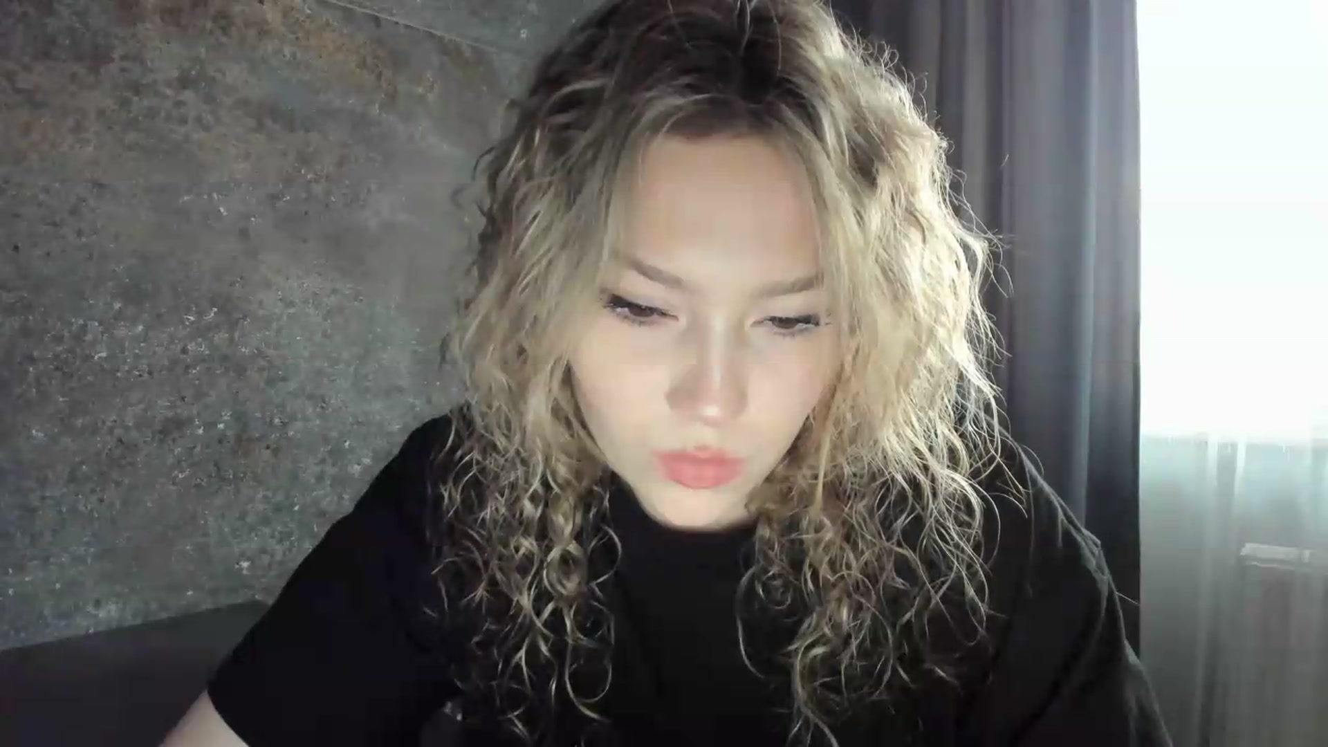 Gallery image thumbnail from Milanana's myfreecams stream on, 06/22/2026, 18:24 image 17 of 20