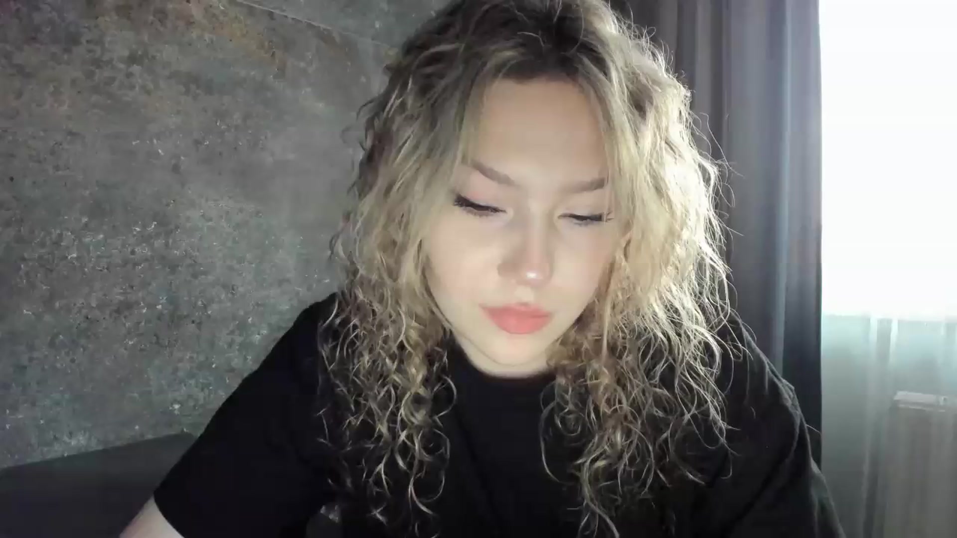 Gallery image thumbnail from Milanana's myfreecams stream on, 06/22/2026, 18:24 image 16 of 20