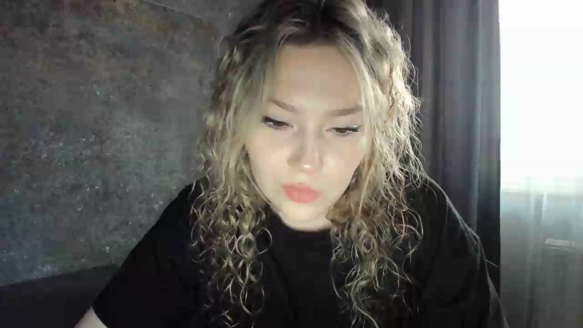 Gallery image thumbnail from Milanana's myfreecams stream on, 06/22/2026, 18:38 image 10 of 20