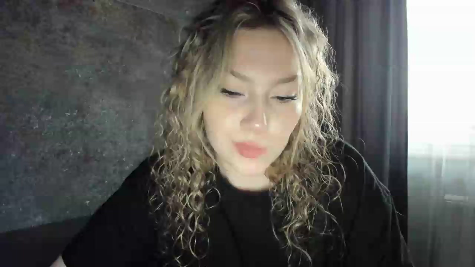 Gallery image thumbnail from Milanana's myfreecams stream on, 06/22/2026, 18:38 image 17 of 20