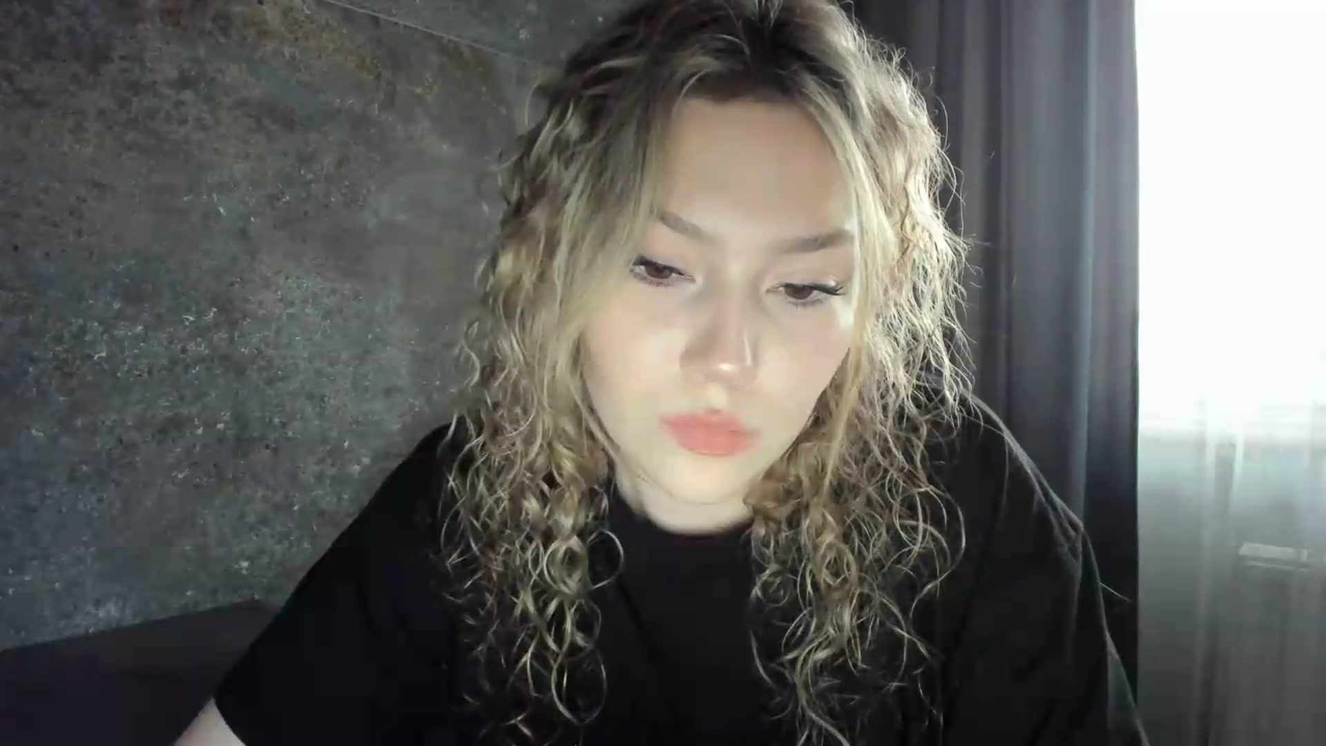 Gallery image thumbnail from Milanana's myfreecams stream on, 06/22/2026, 18:38 image 13 of 20