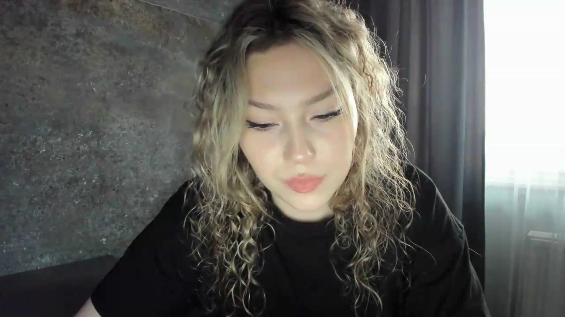 Gallery image thumbnail from Milanana's myfreecams stream on, 06/22/2026, 18:38 image 6 of 20