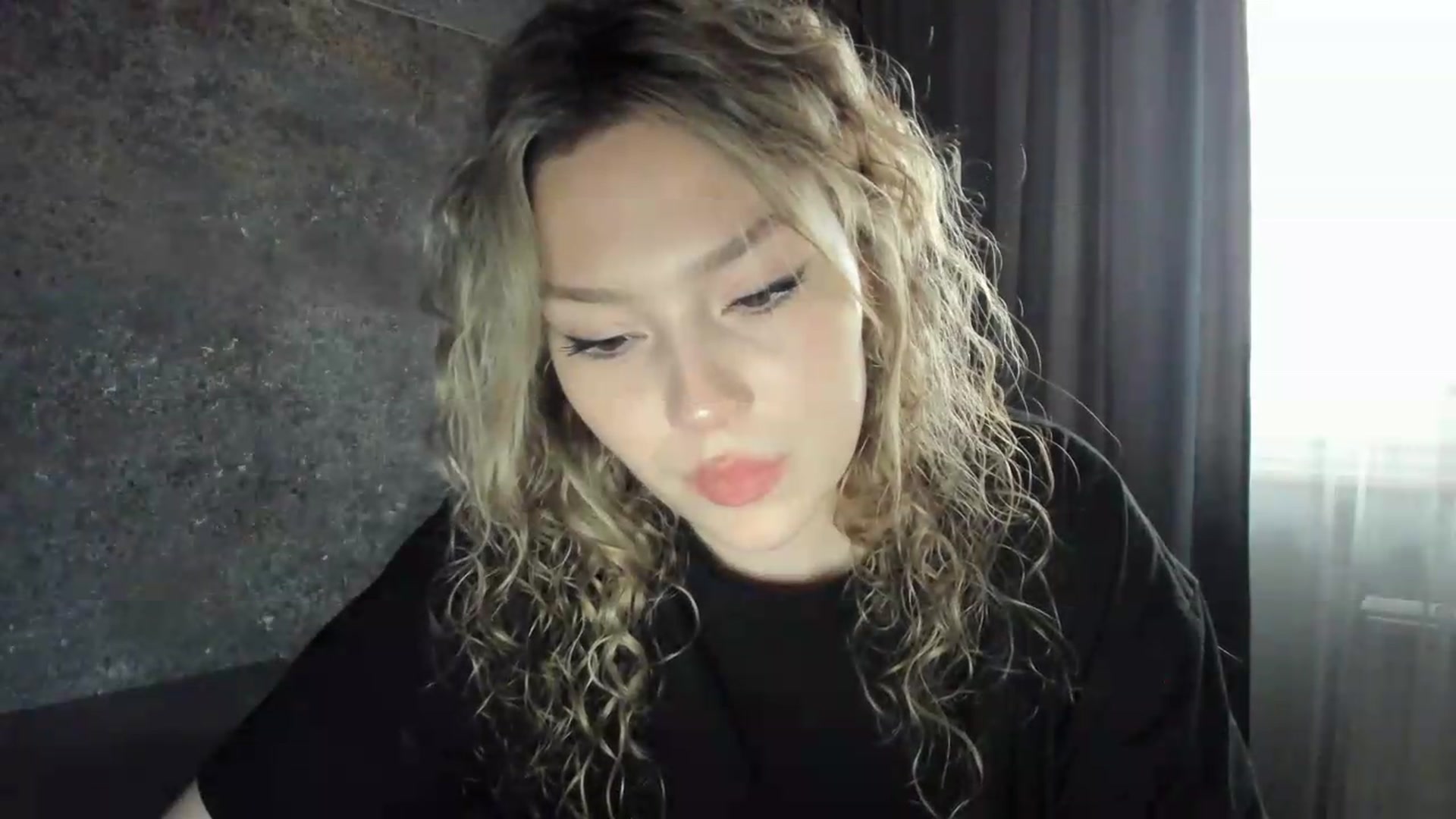 Gallery image thumbnail from Milanana's myfreecams stream on, 06/22/2026, 18:38 image 15 of 20