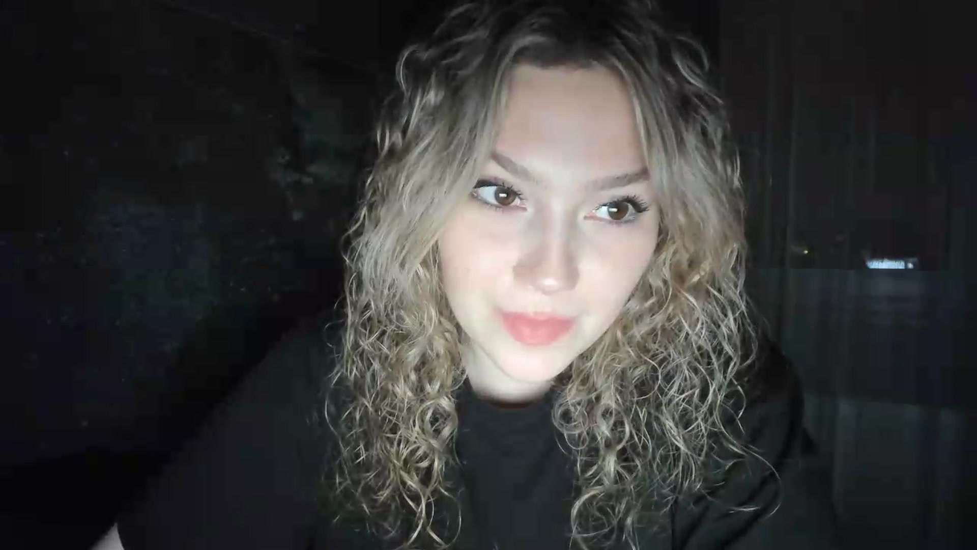 Gallery image thumbnail from Milanana's myfreecams stream on, 06/22/2026, 20:18 image 18 of 20