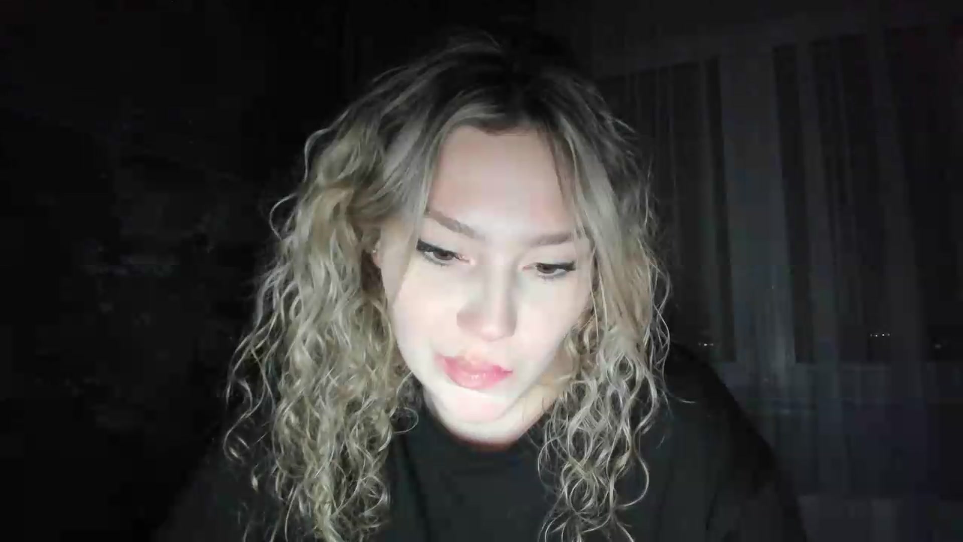 Gallery image thumbnail from Milanana's myfreecams stream on, 06/25/2026, 20:42 image 14 of 20