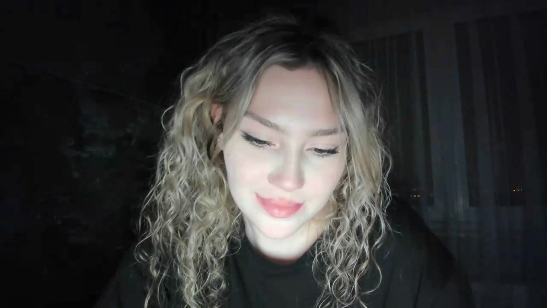 Gallery image thumbnail from Milanana's myfreecams stream on, 06/25/2026, 20:42 image 5 of 20