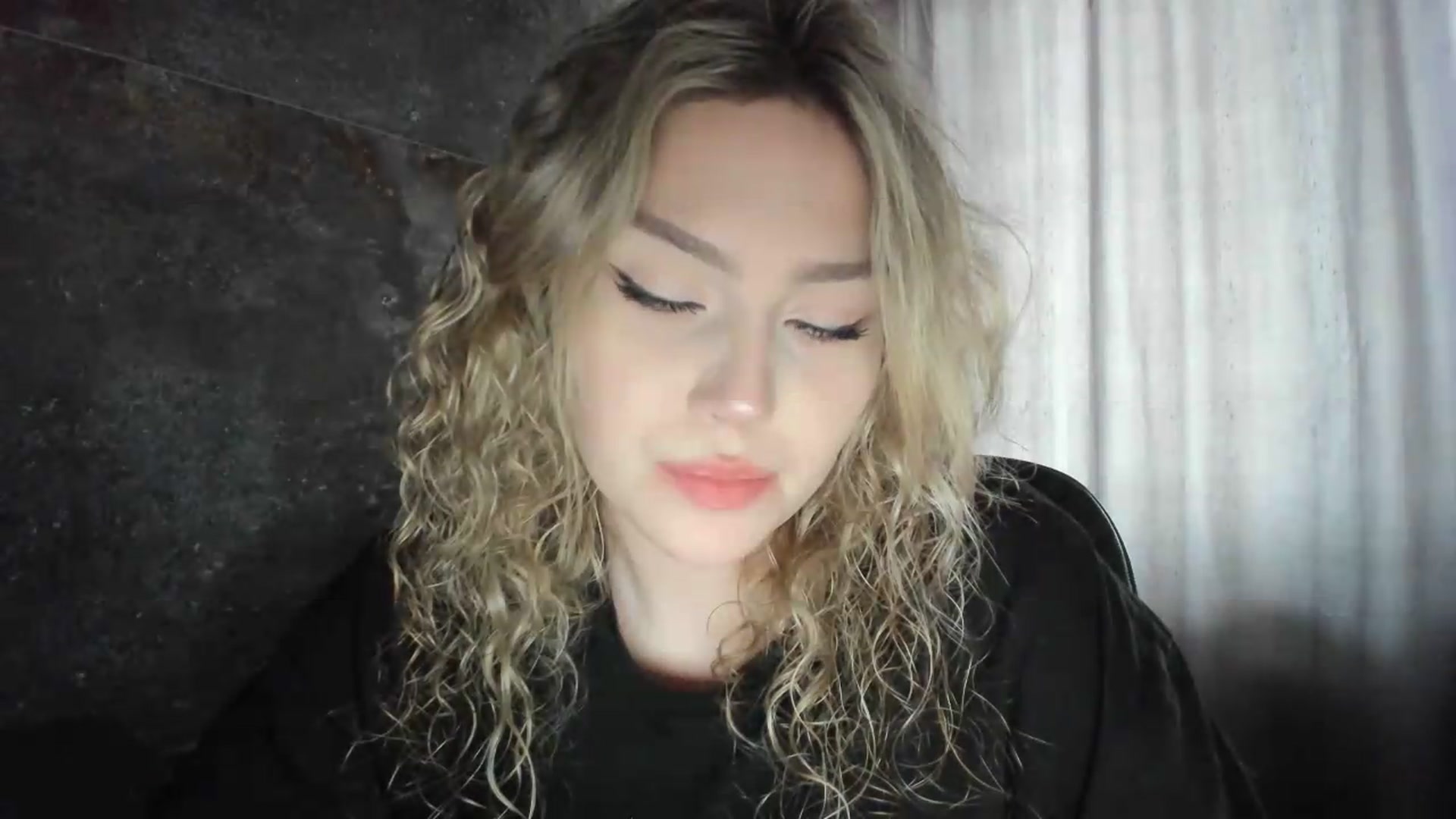 Gallery image thumbnail from Milanana's myfreecams stream on, 06/29/2026, 15:50 image 11 of 20