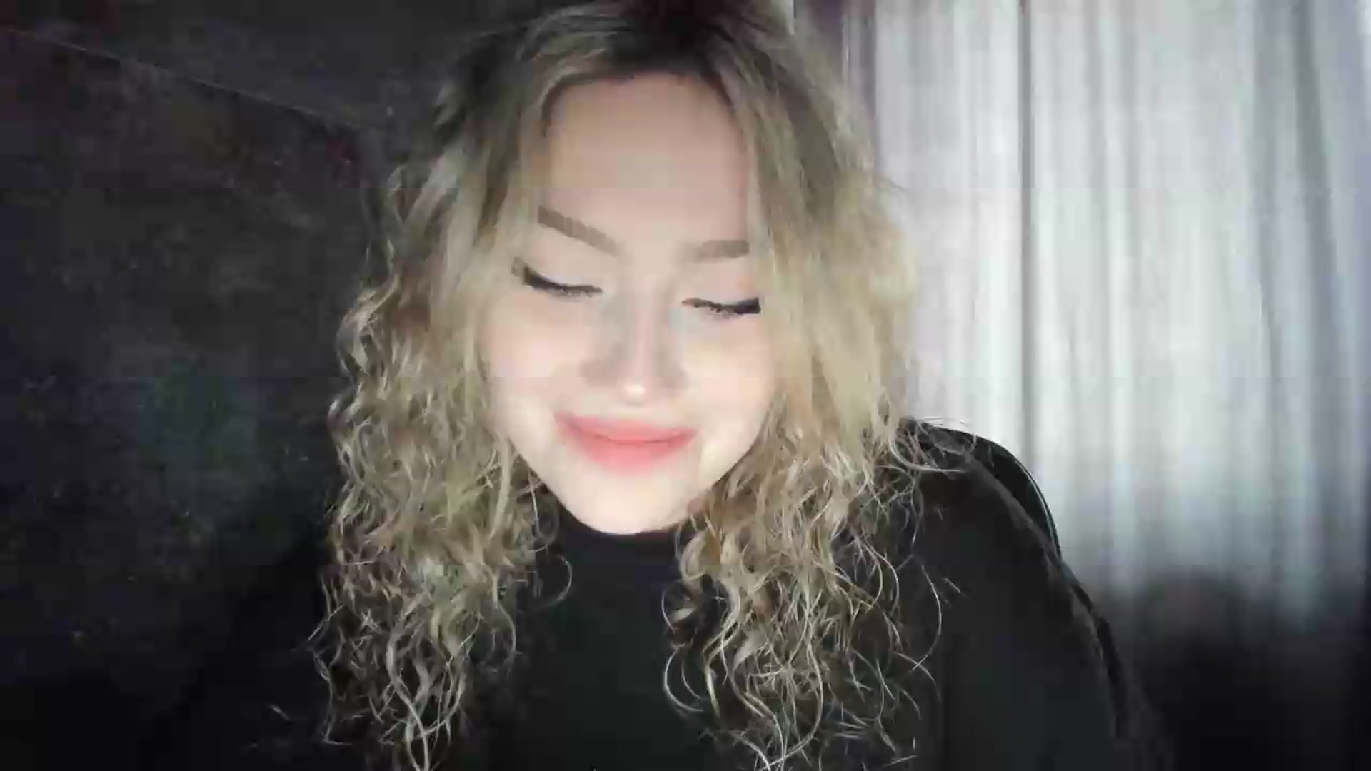 Gallery image thumbnail from Milanana's myfreecams stream on, 06/29/2026, 15:50 image 18 of 20