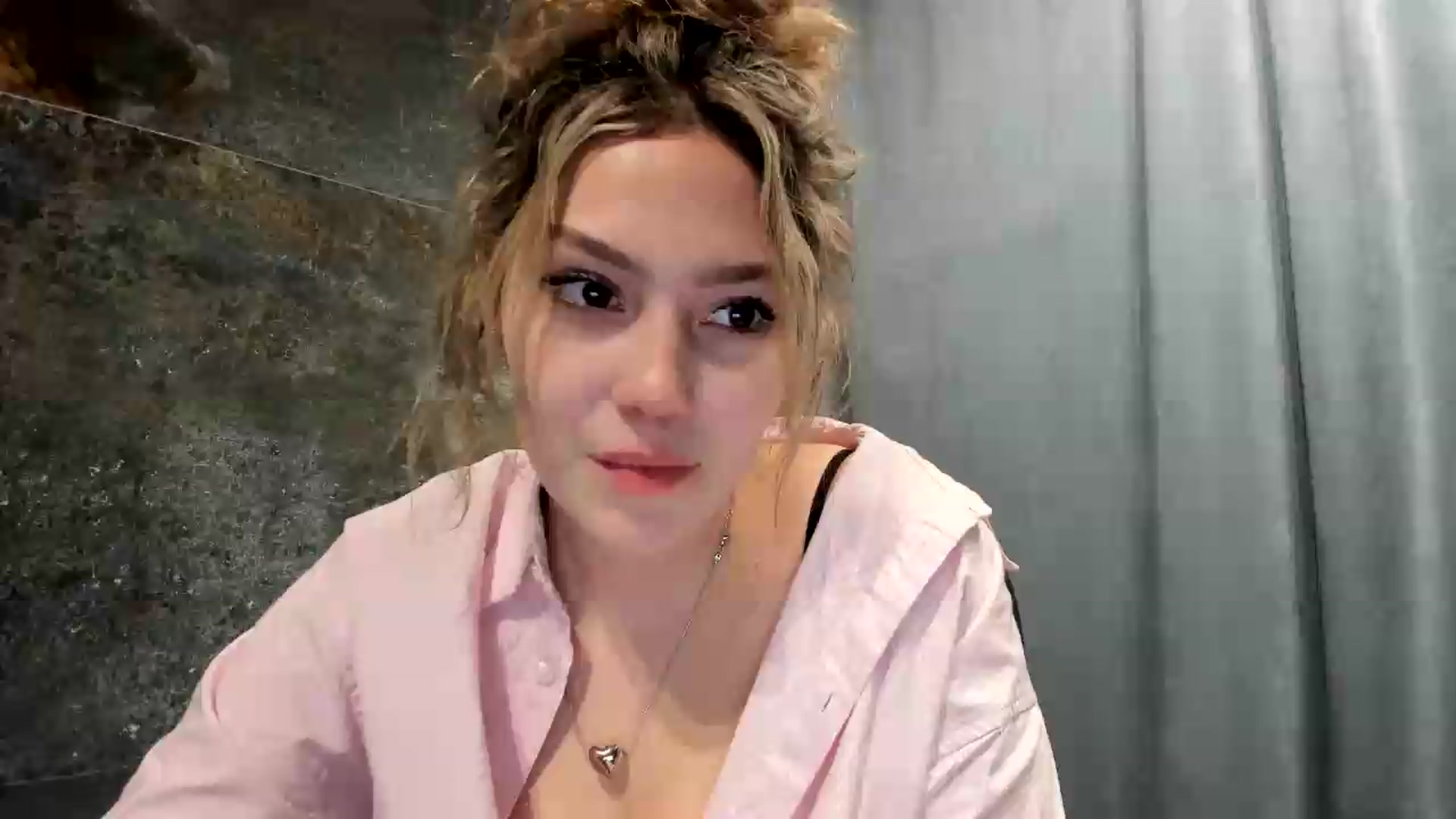 Gallery image thumbnail from Milanana's myfreecams stream on, 07/05/2026, 19:51 image 16 of 20