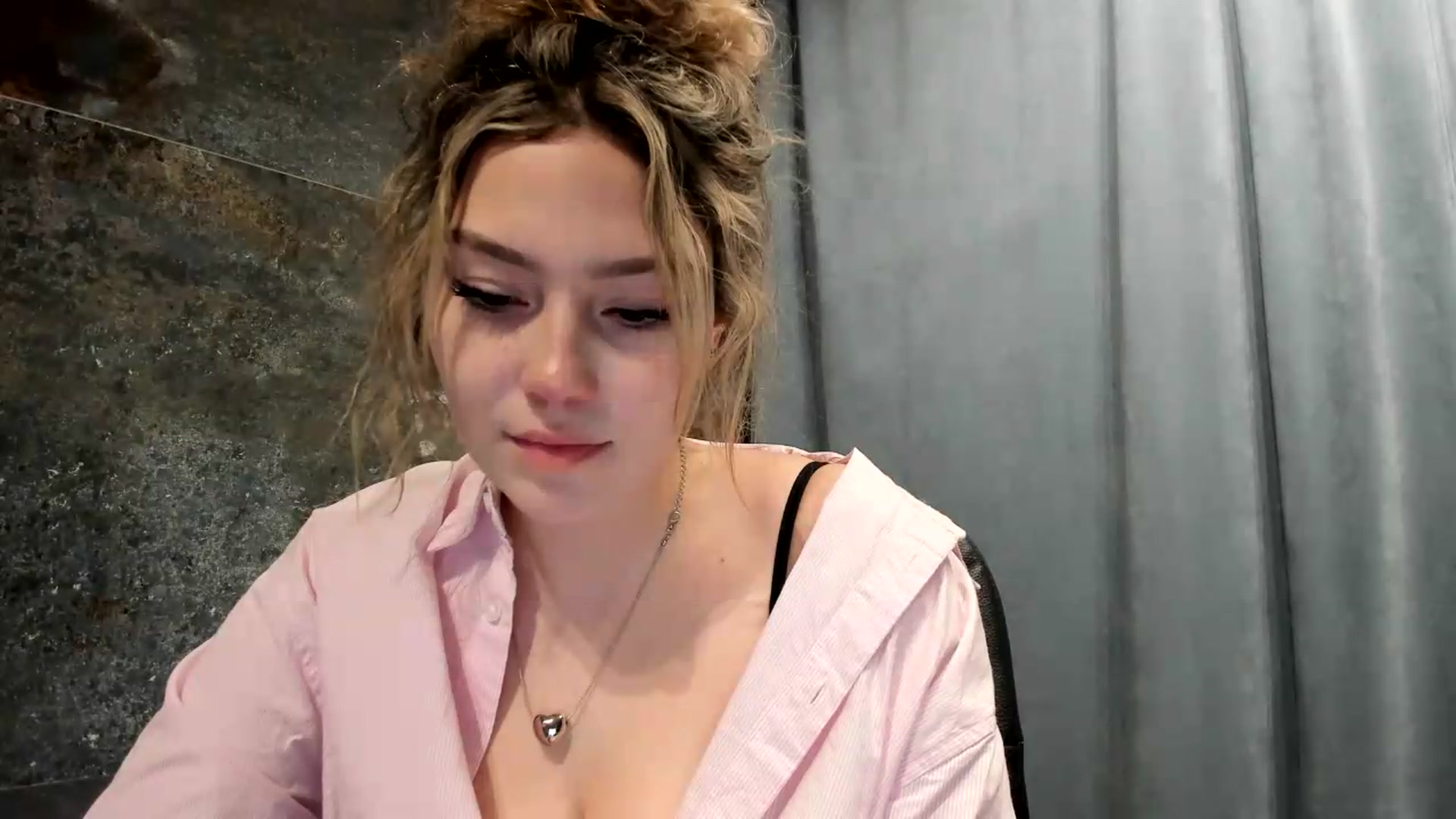 Gallery image thumbnail from Milanana's myfreecams stream on, 07/05/2026, 19:51 image 3 of 20