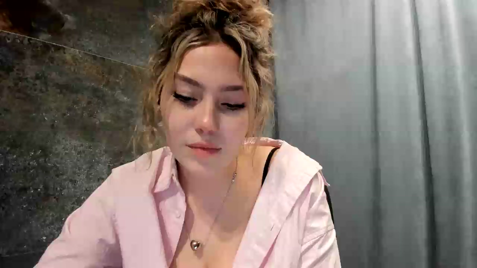 Gallery image thumbnail from Milanana's myfreecams stream on, 07/05/2026, 19:51 image 10 of 20