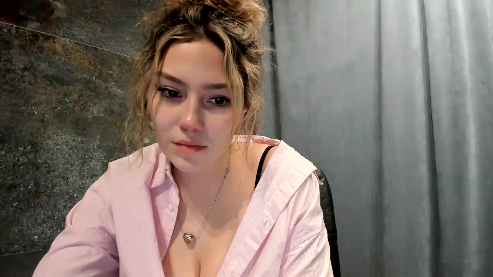 Gallery image thumbnail from Milanana's myfreecams stream on, 07/05/2026, 19:51 image 2 of 20