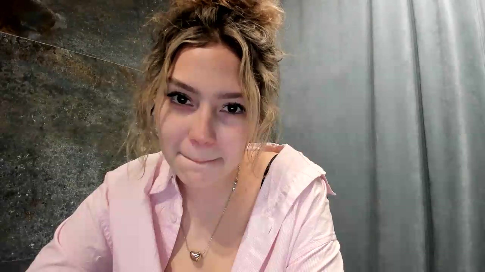 Gallery image thumbnail from Milanana's myfreecams stream on, 07/05/2026, 19:51 image 5 of 20