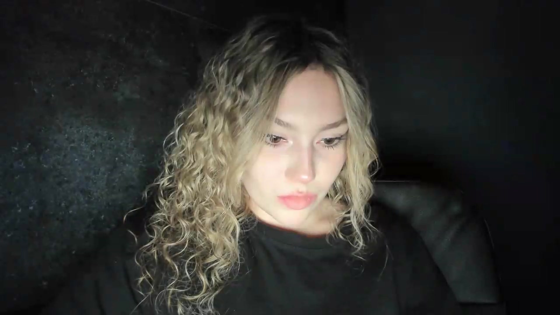 Gallery image thumbnail from Milanana's myfreecams stream on, 07/09/2026, 20:28 image 7 of 20