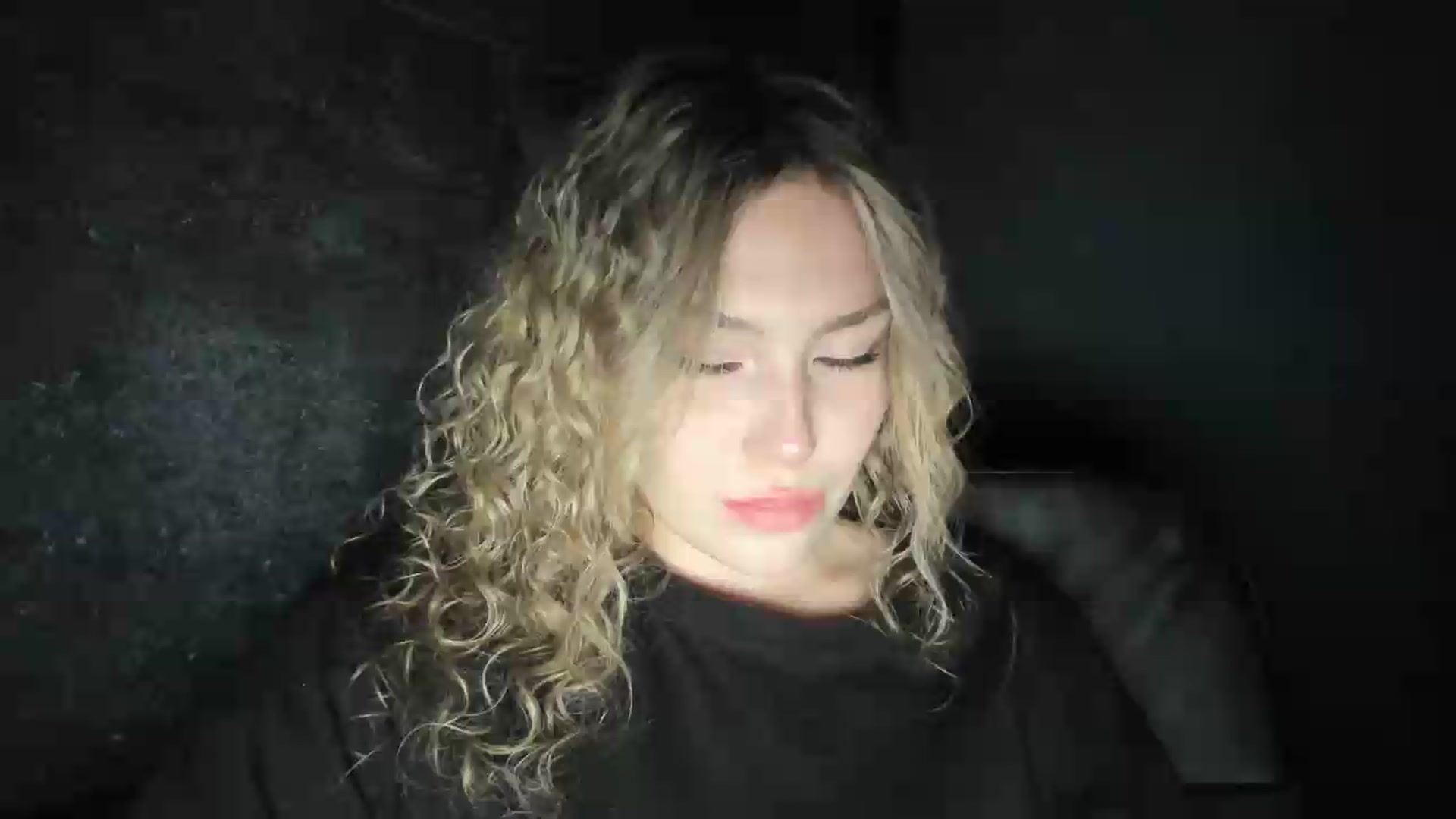 Gallery image thumbnail from Milanana's myfreecams stream on, 07/09/2026, 20:28 image 14 of 20